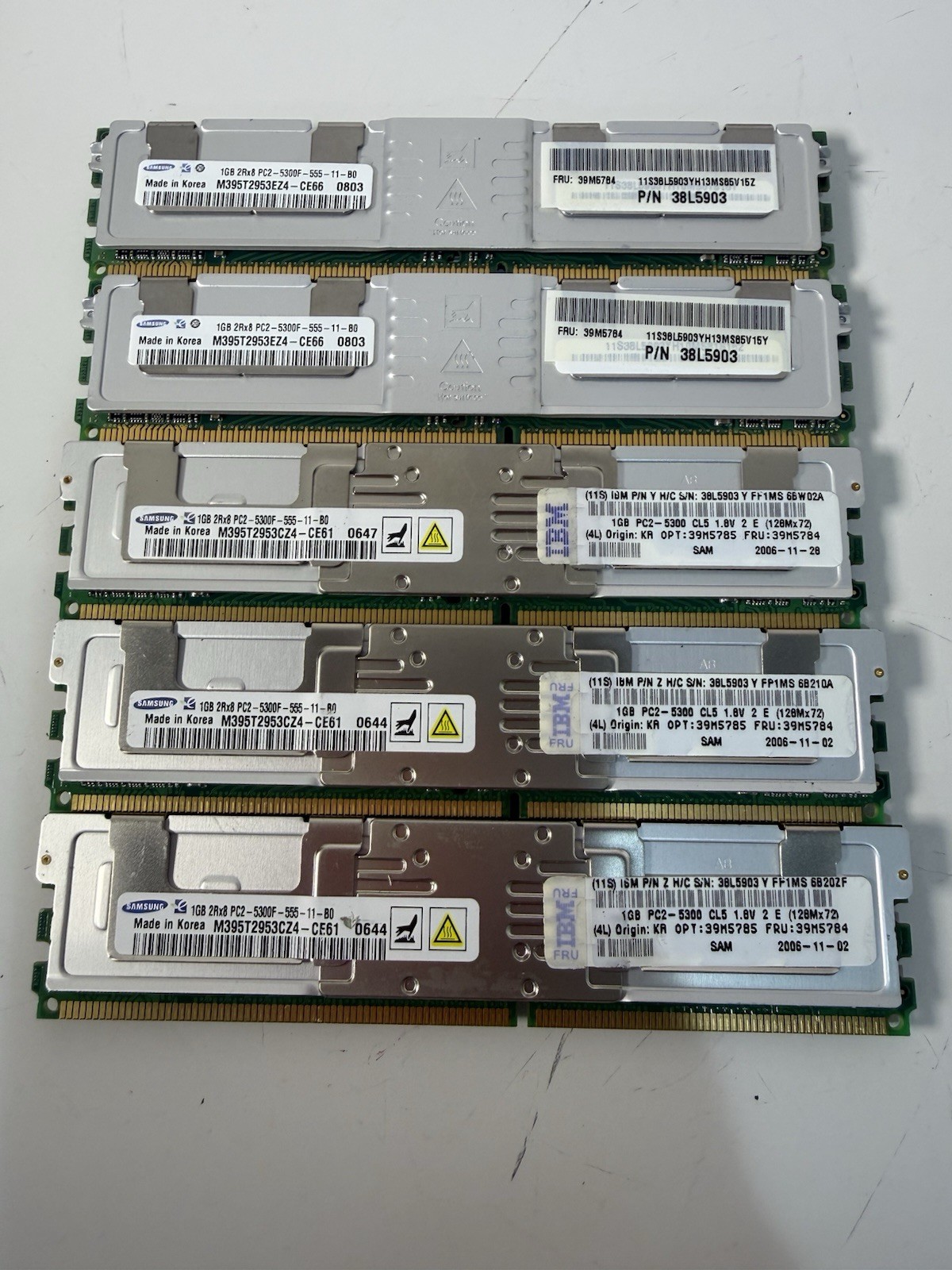 Samsung 1GB 2Rx8 PC2-5300F-555-11-80 Memory {lot of 5}