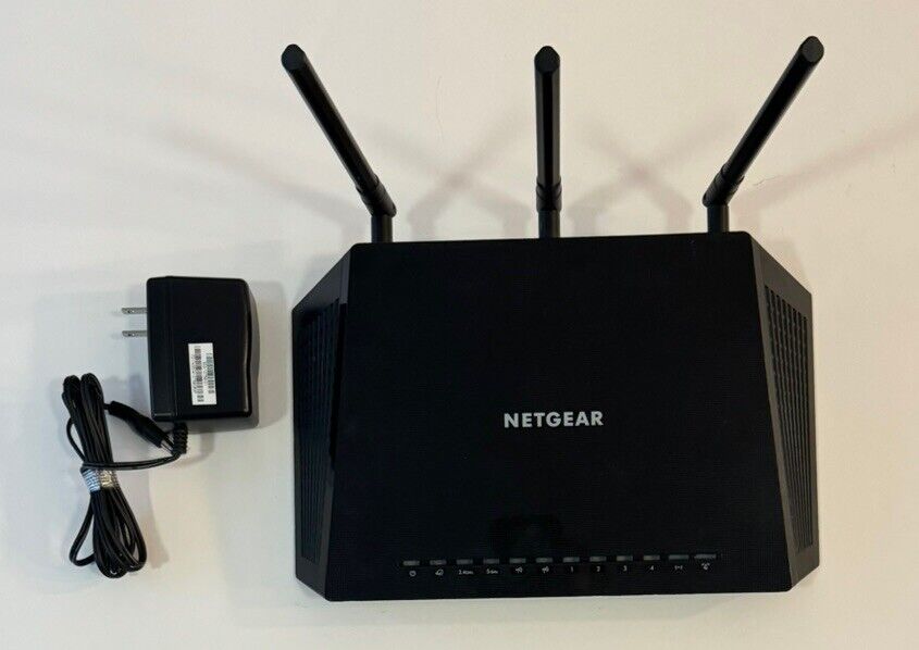 NETGEAR R6400v2 Nighthawk AC1750 Smart WiFi Router
