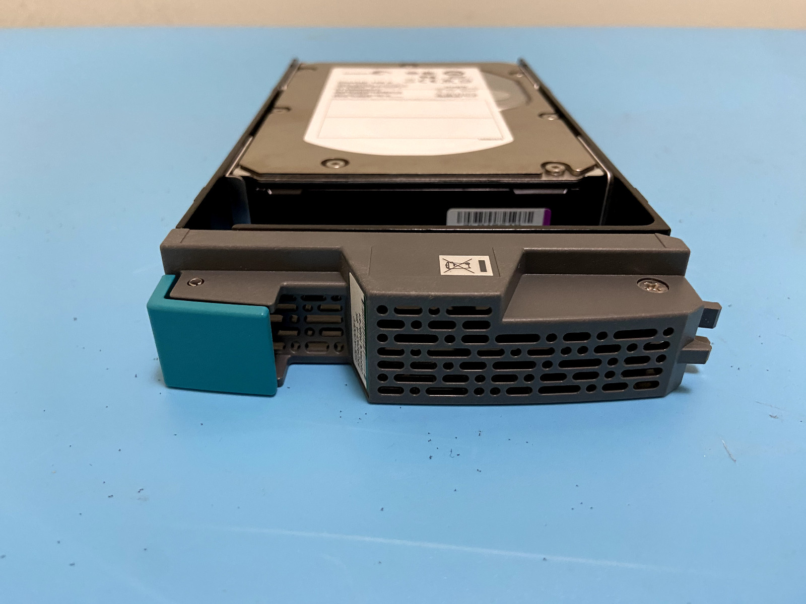 HITACHI HDS 300GB 15K 3.5" FC HDD w/ CADDY, 5529293-A