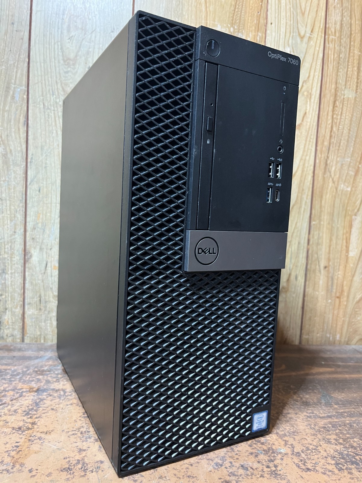 Dell OptiPlex 7060 MT Intel i7-8700 3.20GHz 16GB RAM 256GB SSD RX 550 Win11 Pro