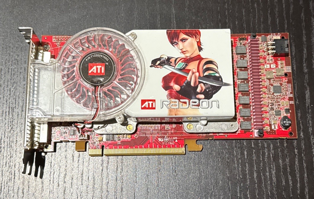 ATI RADEON X1900 XTX  512MB DDR3 SDRAM PCI-E 2xDVI S-VIDEO P/N 102A5202152