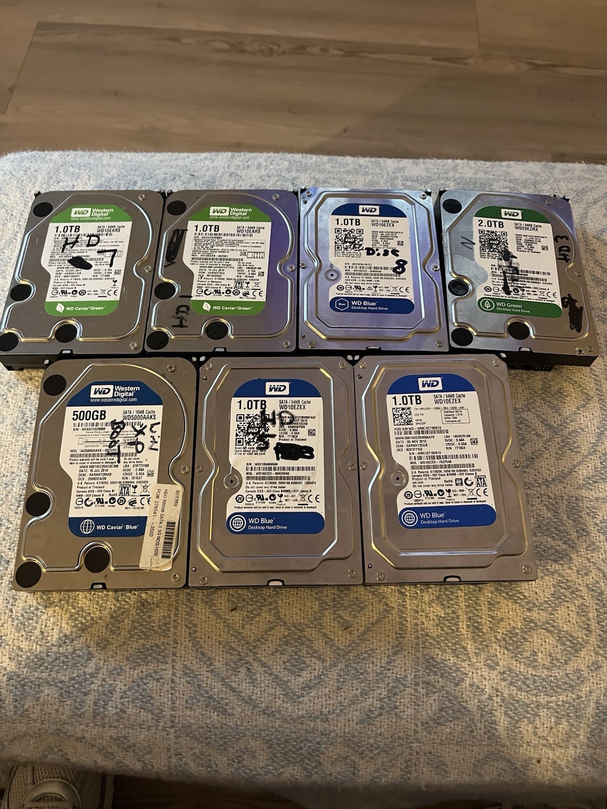 Lot of 7 Western Digital WD SATA hard drives Untested