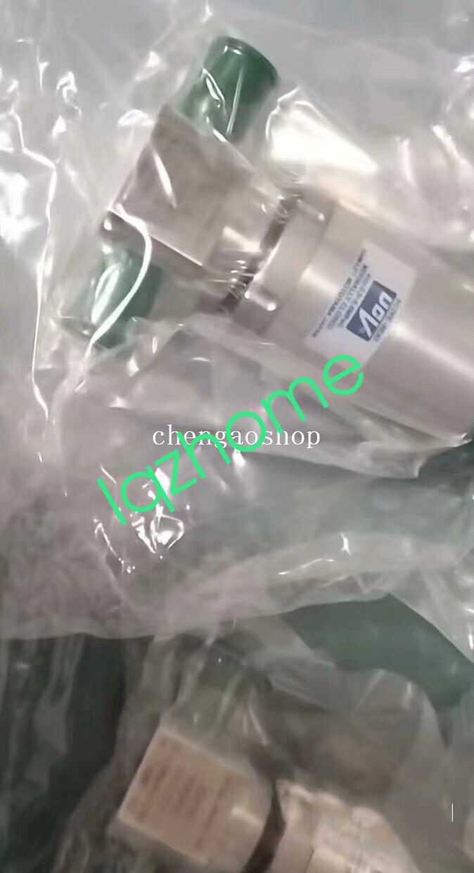 1PCS NEW HP20-4VKHC-LL4 pneumatic valve by Fedex or DHL #N8270 YF