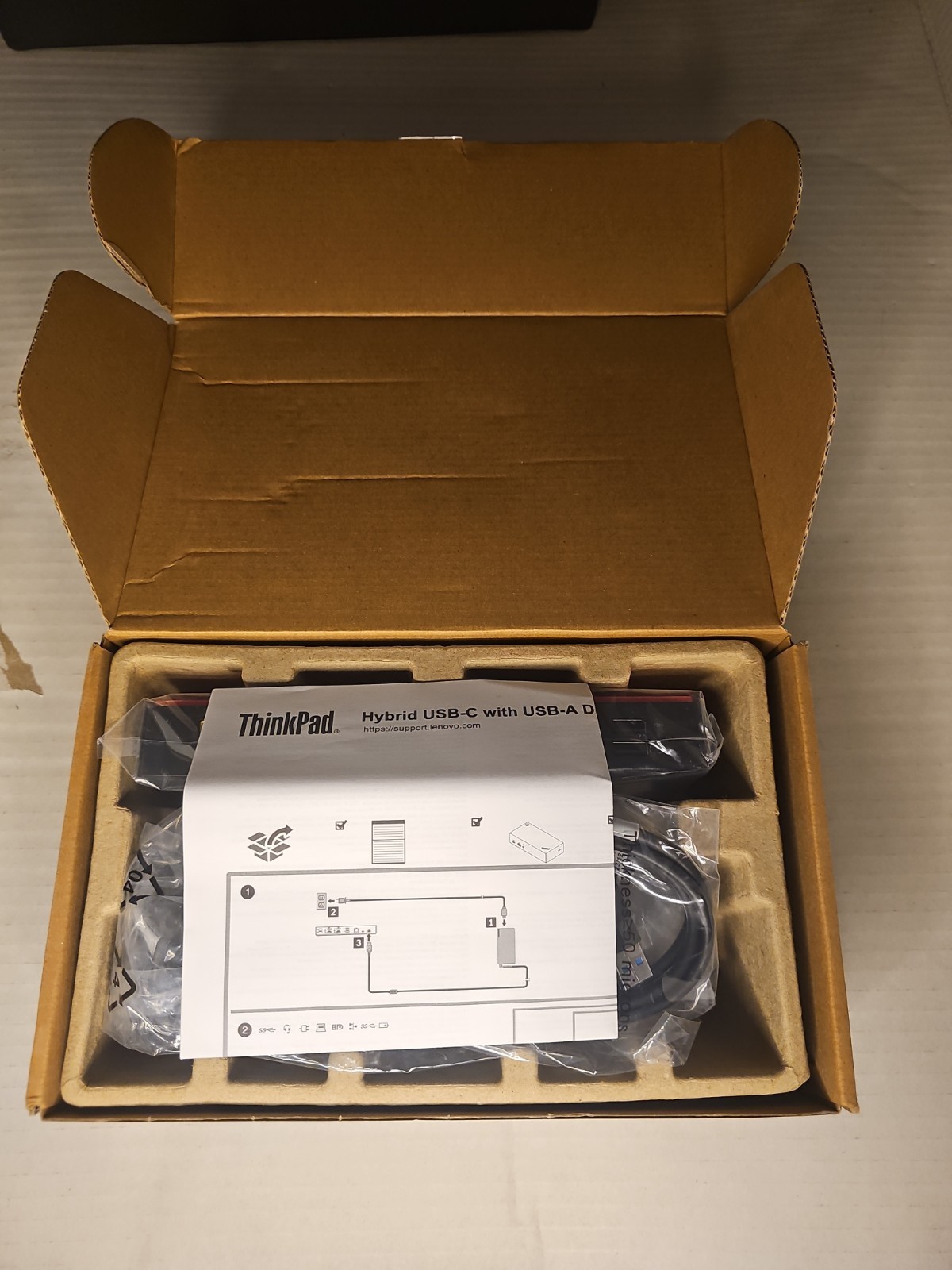 Lenovo ThinkPad Hybrid USB-C with USB-A Dock US (40AF0135US) NEW OPEN BOX