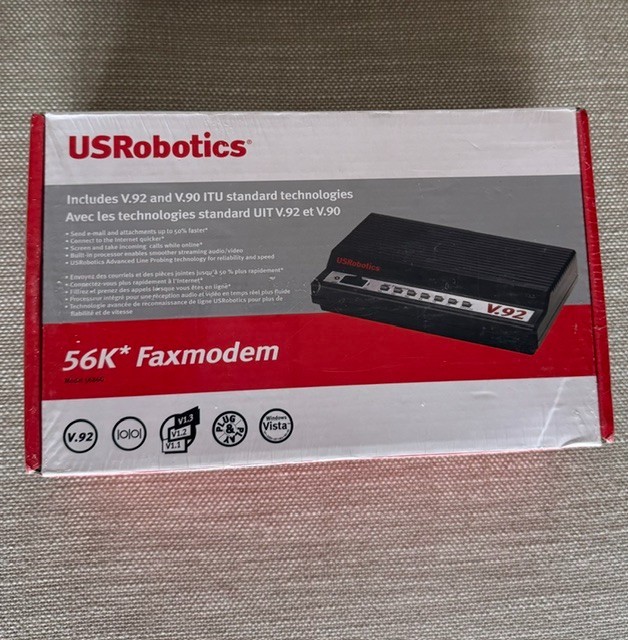 New USRobotics 56K Faxmodem V.92/V.90 USR5686G Sealed