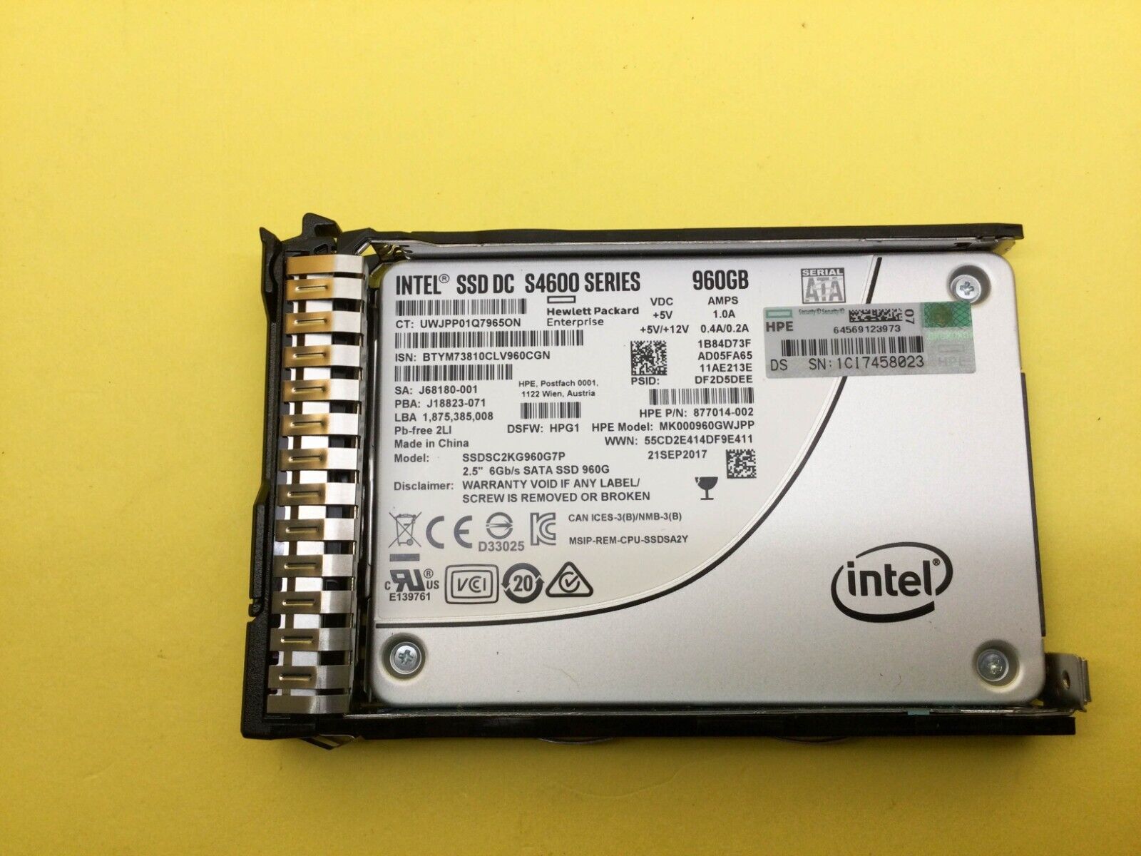 877782-B21 HPE 960GB SATA 6G MIXED USE SFF SC SSD 879016-001