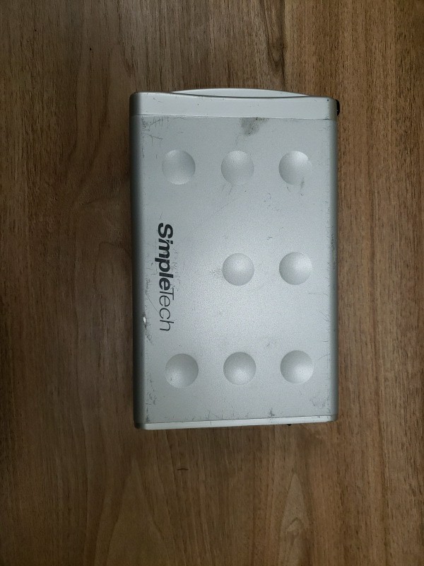 Simpletech Simpledrive external USB Hard Drive 96300 40001 001
