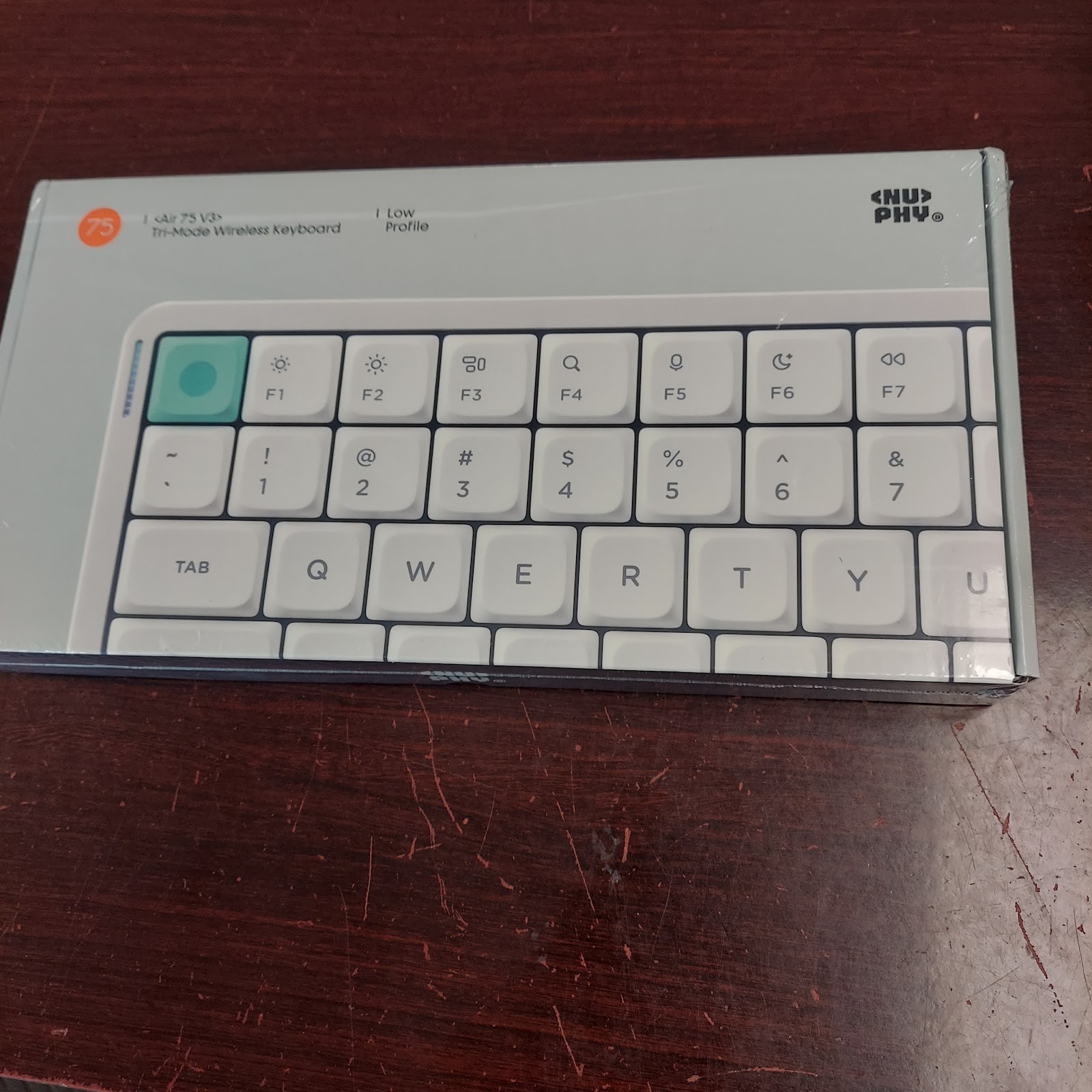 NuPhy Air75 V3 Tri-Mode Low Profile Wireless Mechanical Keyboard White Sealed