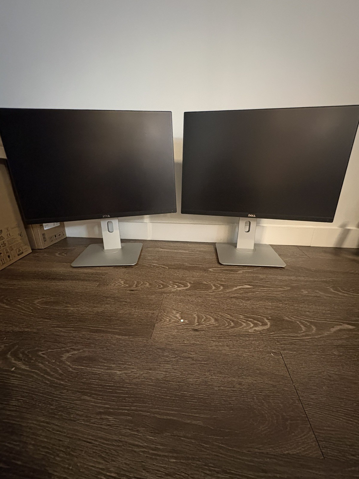 Dell UltraSharp 24" Full HD LED Monitor Pair - With Stand