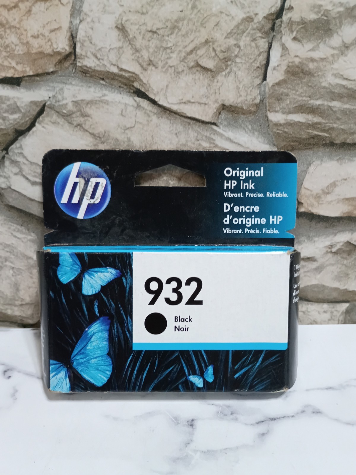 HP 932 Black Original Ink Cartridge Exp Apr 2023