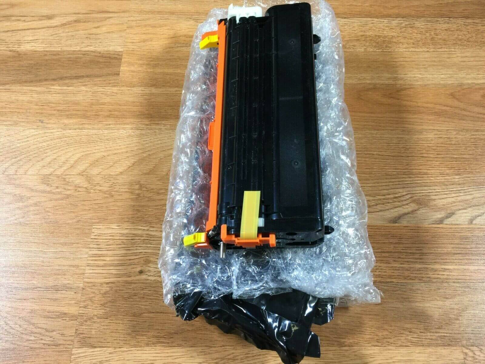 No Box Xerox Phaser 6180 High Capacity Yellow Toner 113R00725 - FedEx 2Day Air