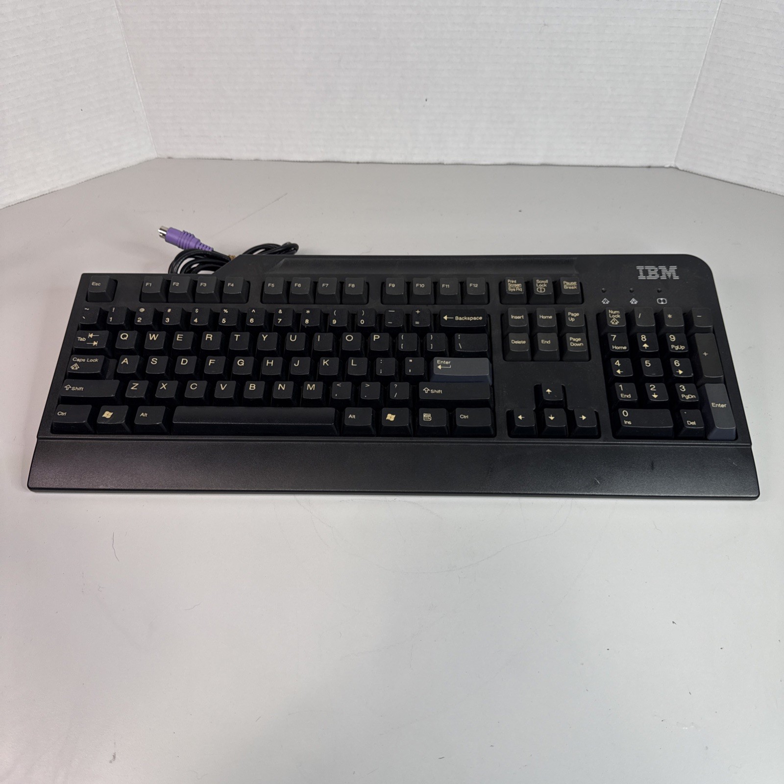 Vintage OEM IBM Wired PS/2 Black Full Size Layout Keyboard Model KB-0225 89P8300