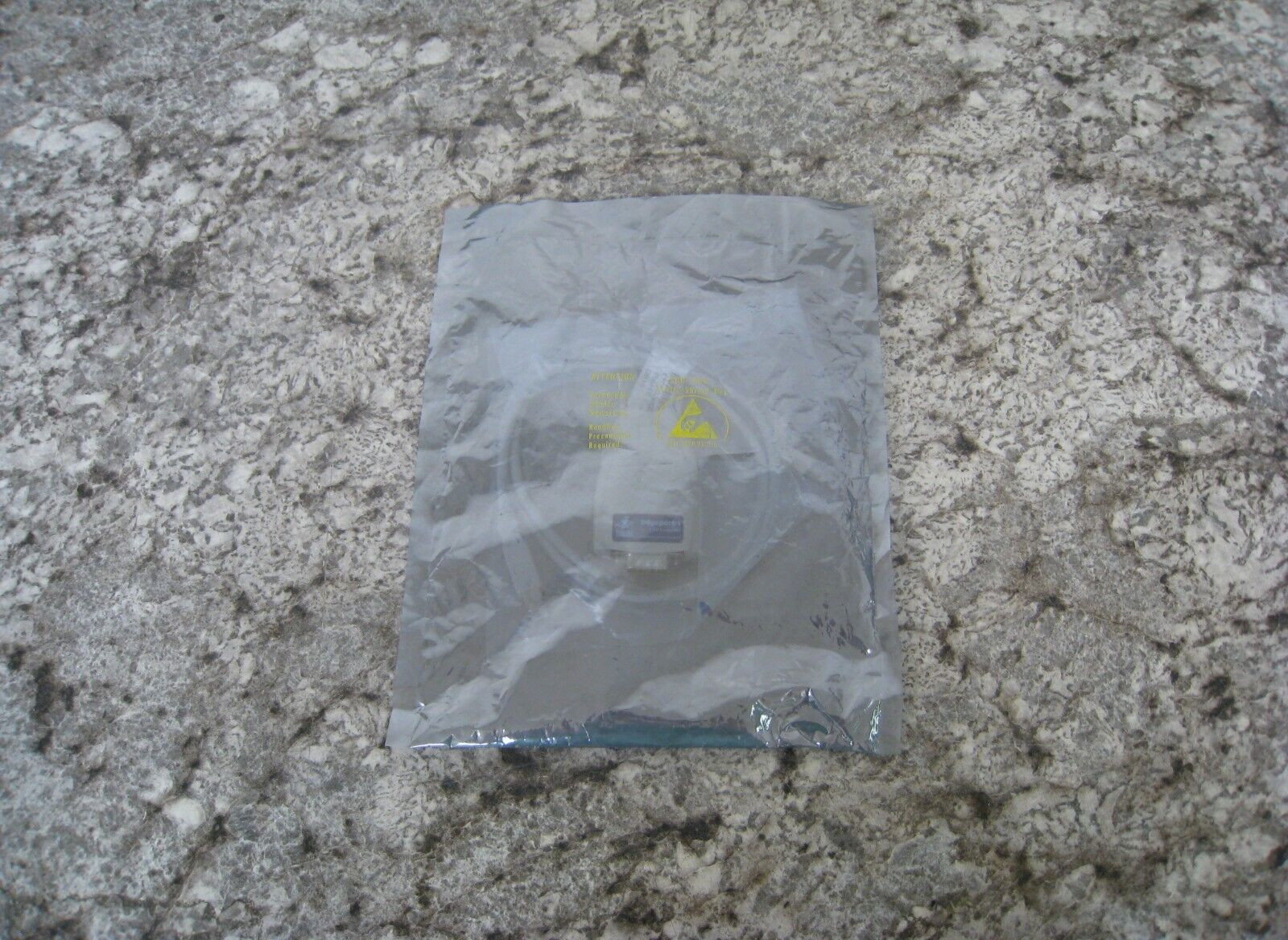 New Digi Inside Out Networks Edgeport/1 50000823-01 USB Converter 
