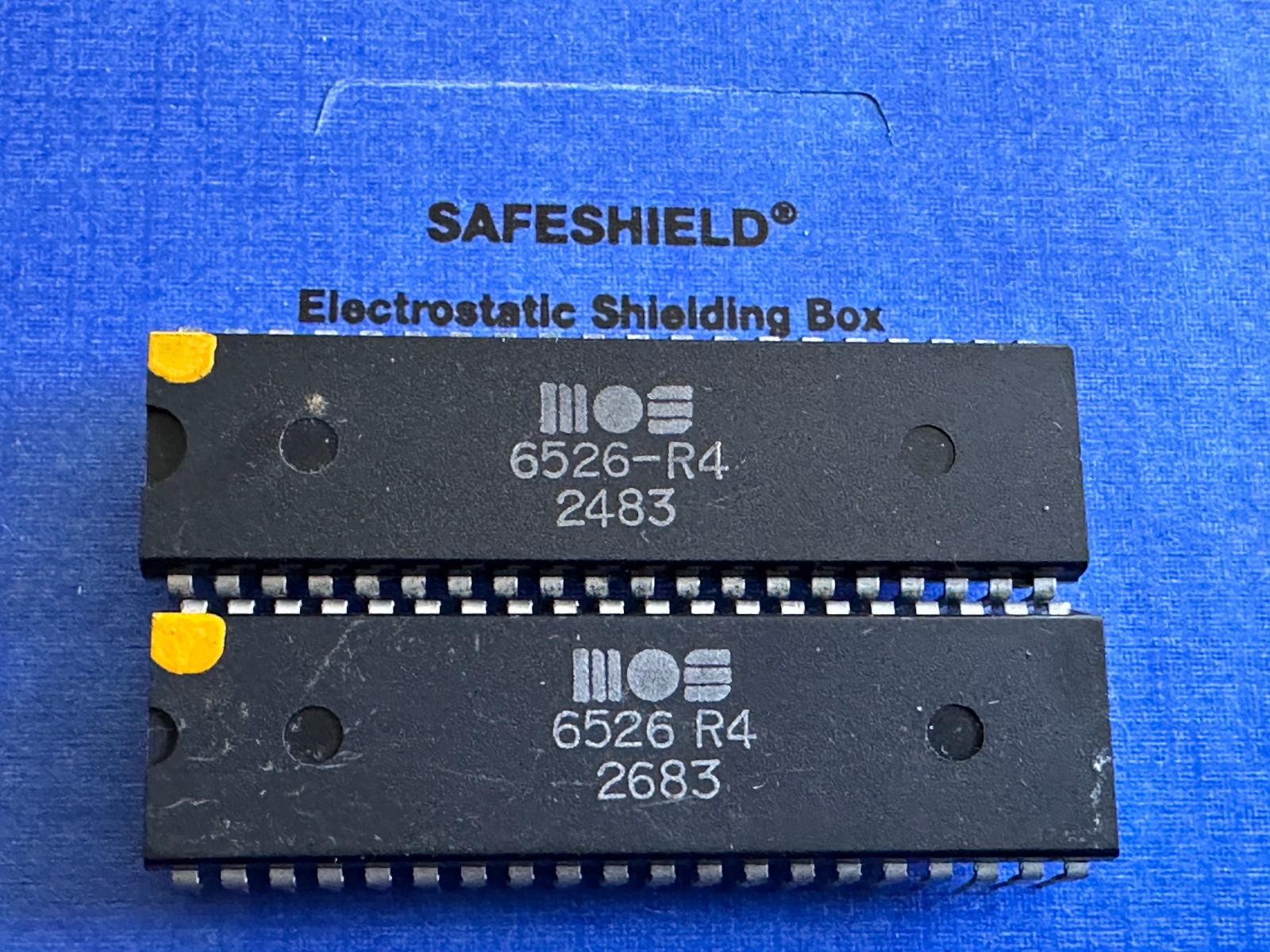 6526 R4 (x1) MOS/CSG IC CIA for Commodore C64 / SX64 / C128 ... #09 84
