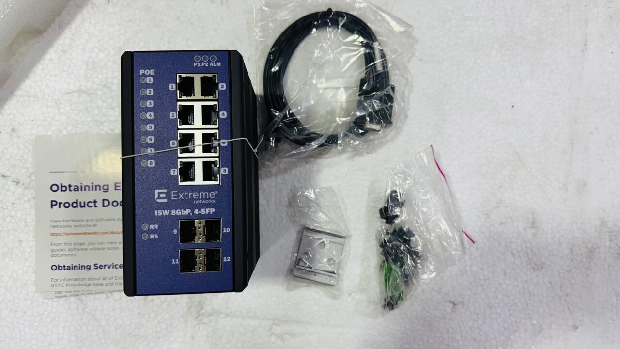 Extreme Networks ISW 8GBP, 4-SFP Industrial Ethernet Switch 16804