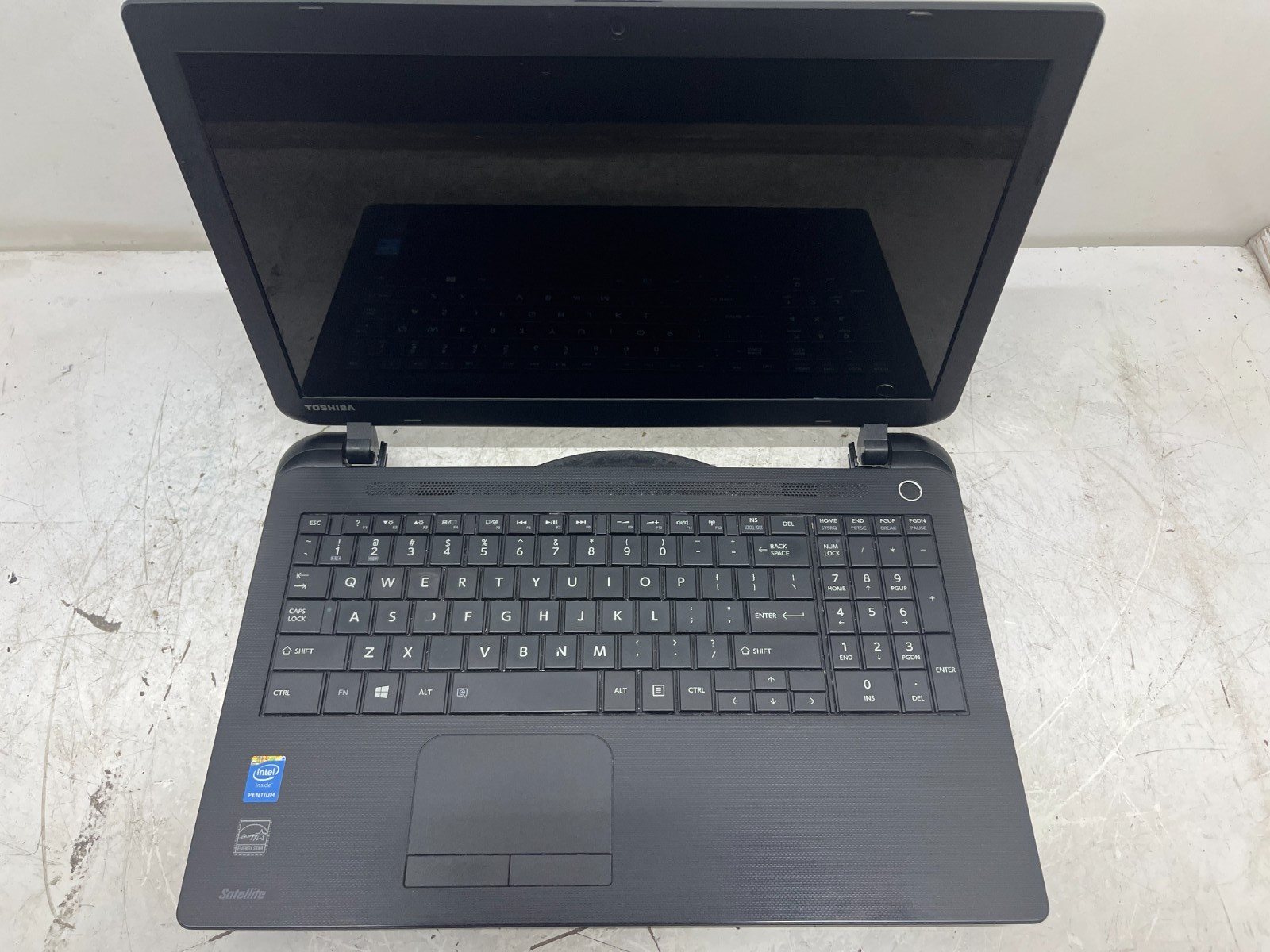 Toshiba Satellite C55-B5353 Intel Pentium N3530 2.16GHz 4 GB 500GB No Batt