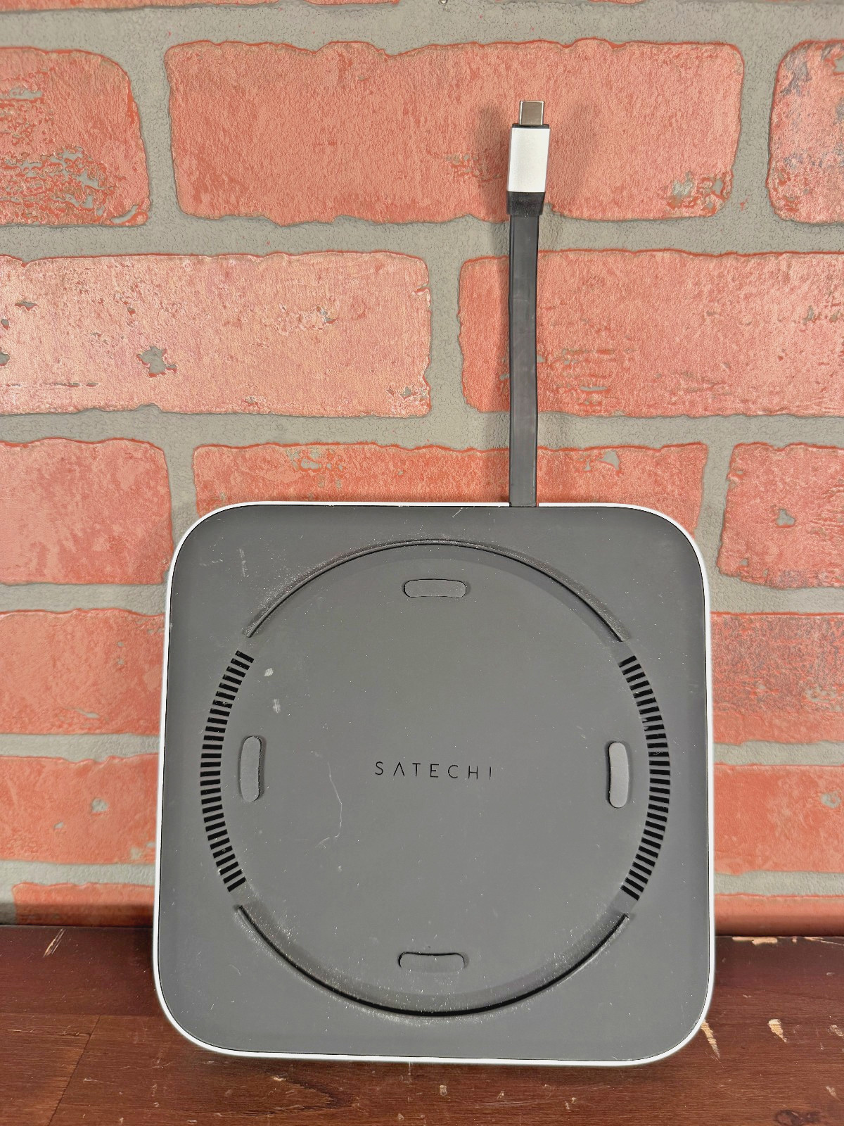 Satechi Studio aluminum stand hub for Mac Mini USB-C