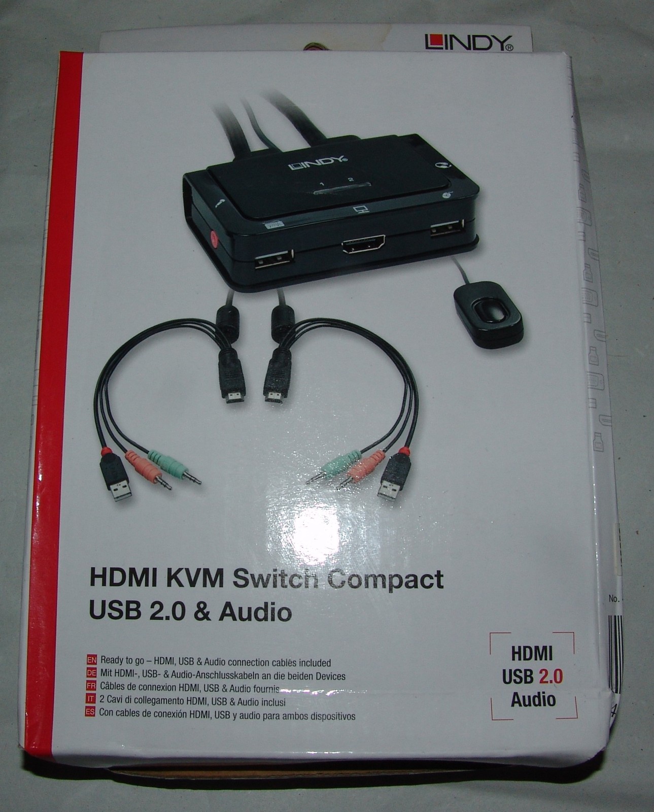 Lindy 2-Port Cable KVM Switch HDMI 4K USB 2.0 & Audio 42340)