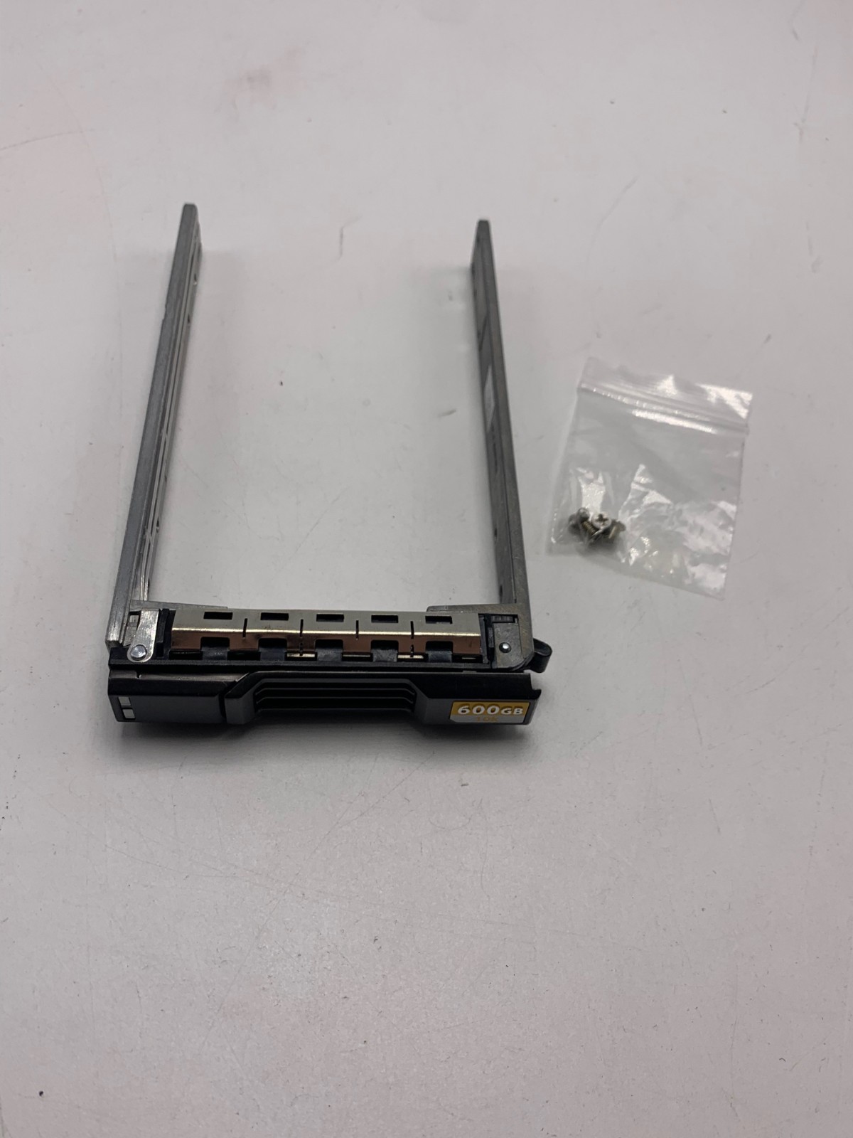 600GB Label Dell 7D4F6 Compellent 2.5" SAS/SATA Hard Drive Tray Caddy 4x Screw