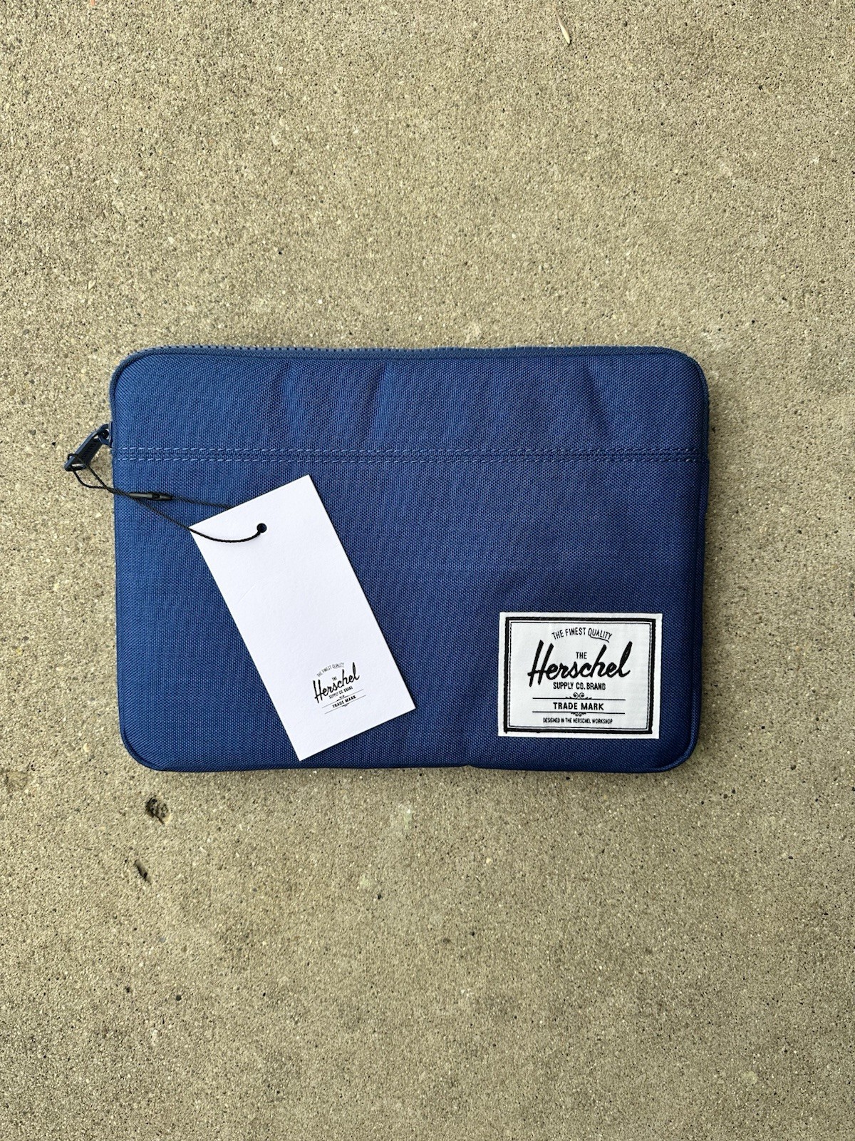 New Herschel Anchor Air Case Tablet iPad Sleeve Navy Blue
