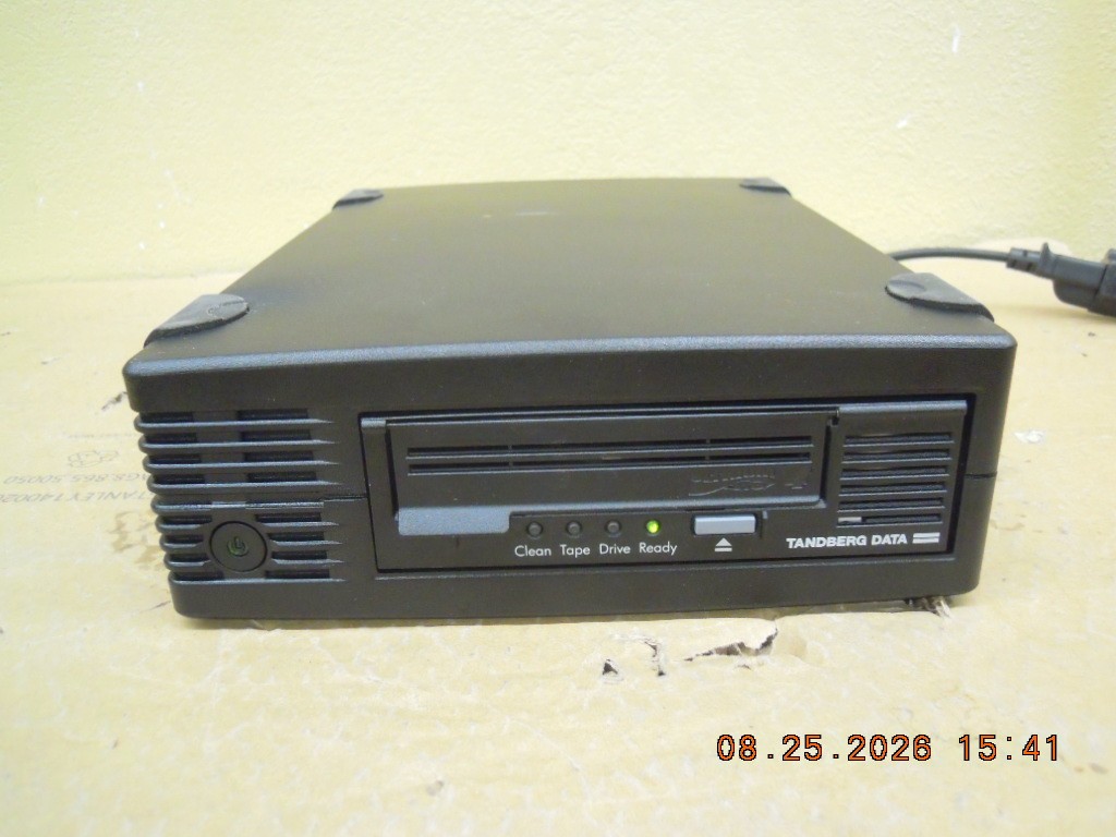 Tandberg 3513-LTO Ultrium LTO 4 External SAS Tape Drive EB666W#391 BRSLA-0703-AC
