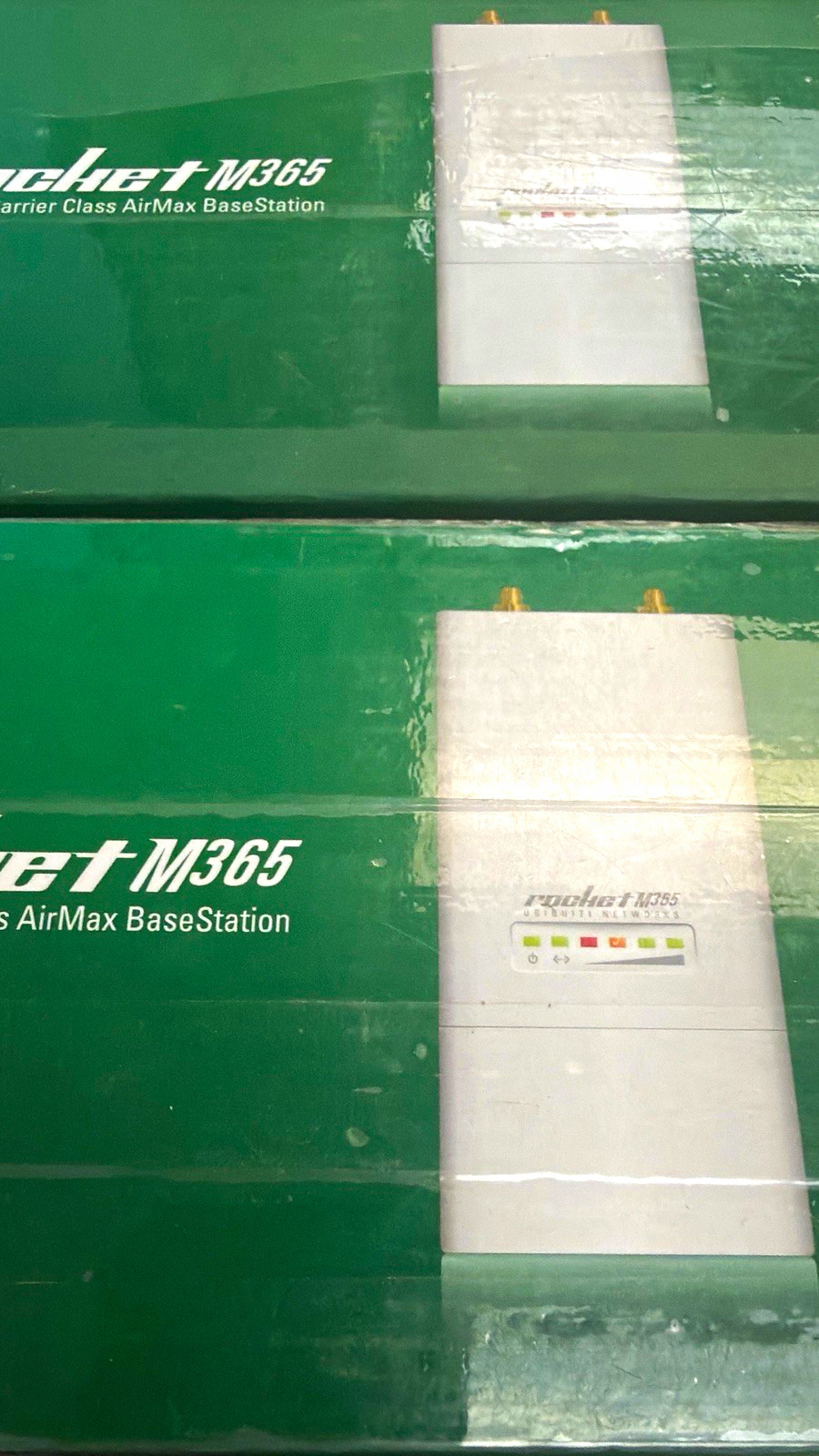 Ubiquiti Networks Rocket M365 airMAX Base Station 3.65GHz Ethernet White