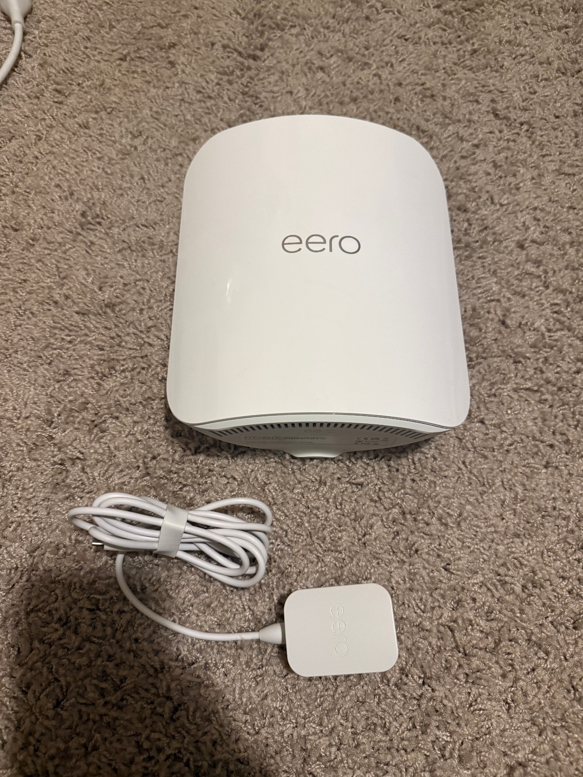 eero Max 7 Tri-Band Mesh Wi-Fi 7 Router - 10 Gbps Ethernet