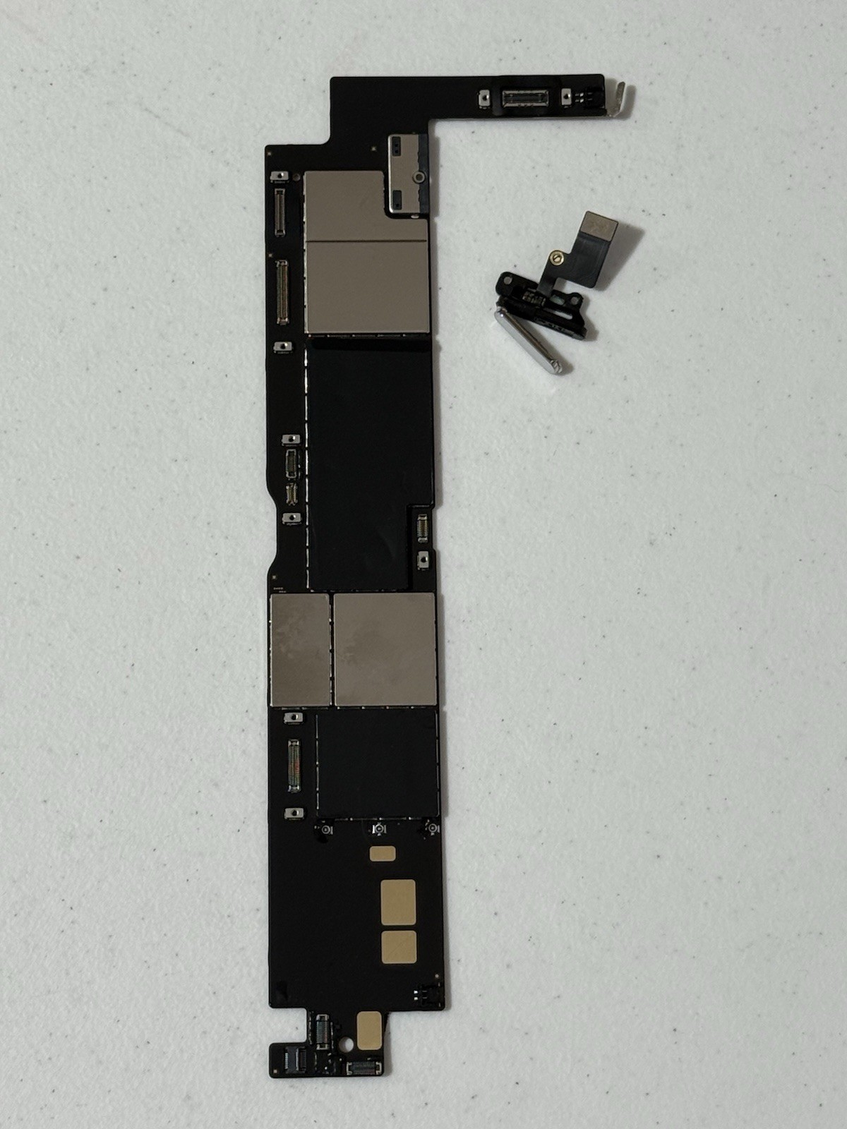 A3354 Apple iPad 11th Gen WiFi Silver MainBoard Main Board 128GB 100% Working