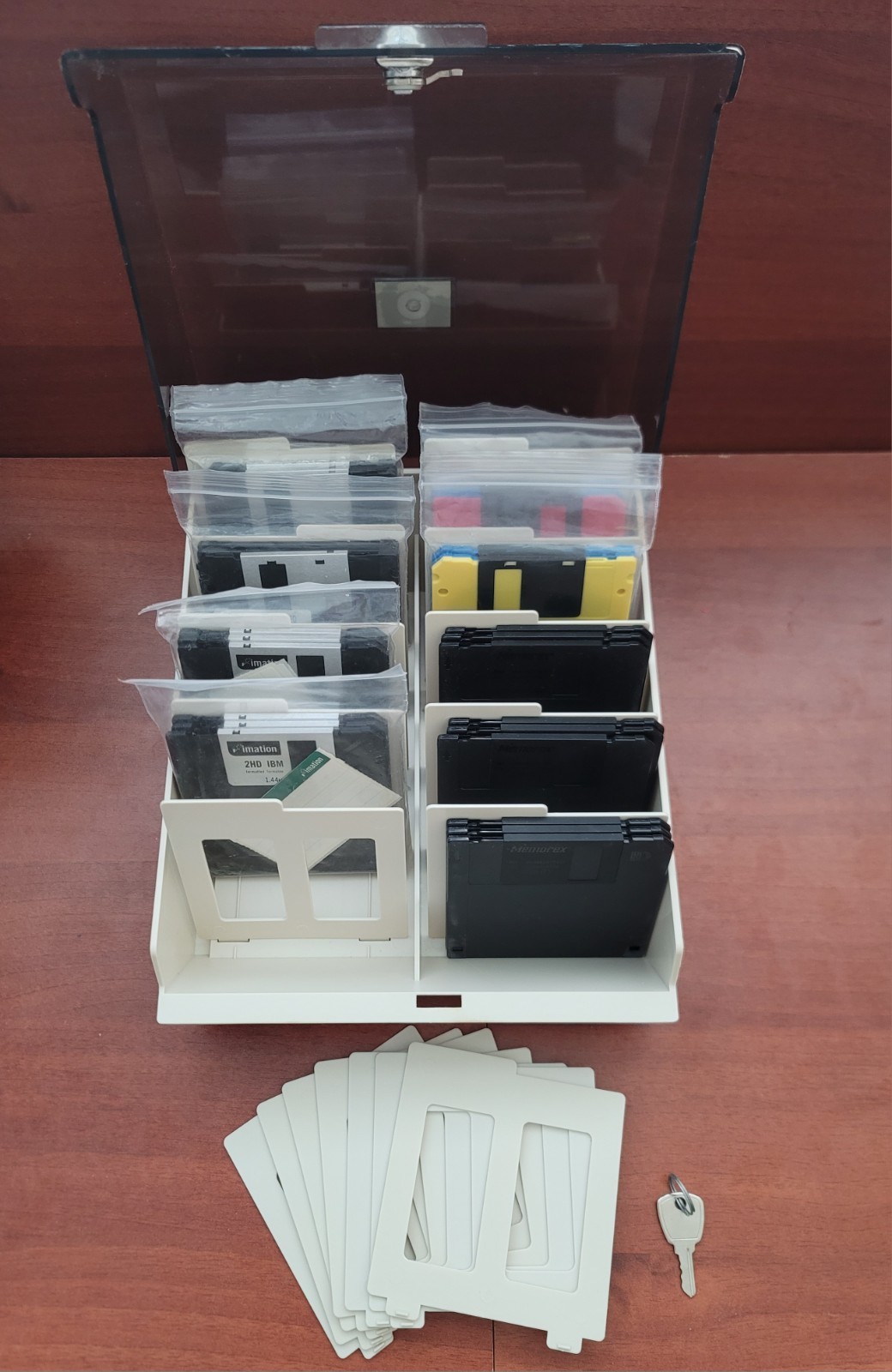 VTG PC Accessories 3.5" Floppy Disk Storage Case w/ Key Lock Includes 27 Disks