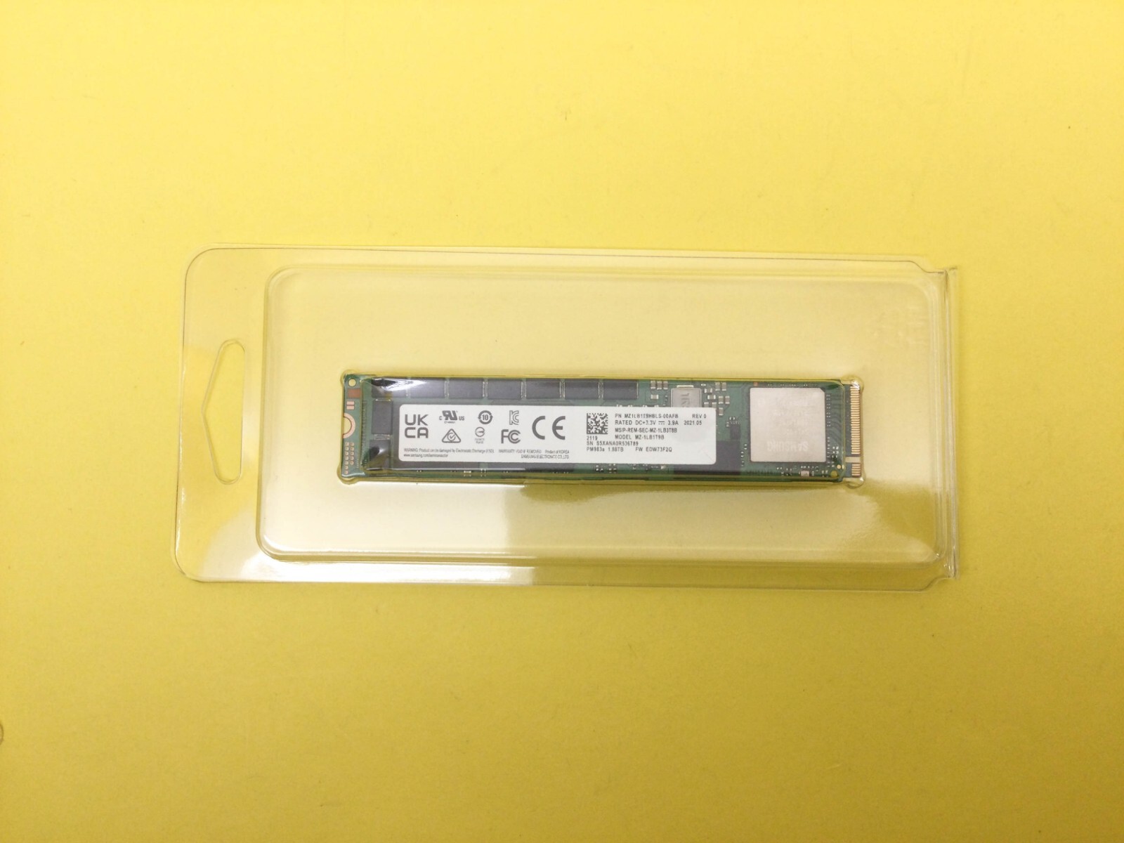 MZ-1LB1T9B Samsung PM983a 1.92TB NVMe PCIe M.2 22110 1.88TB SSD New