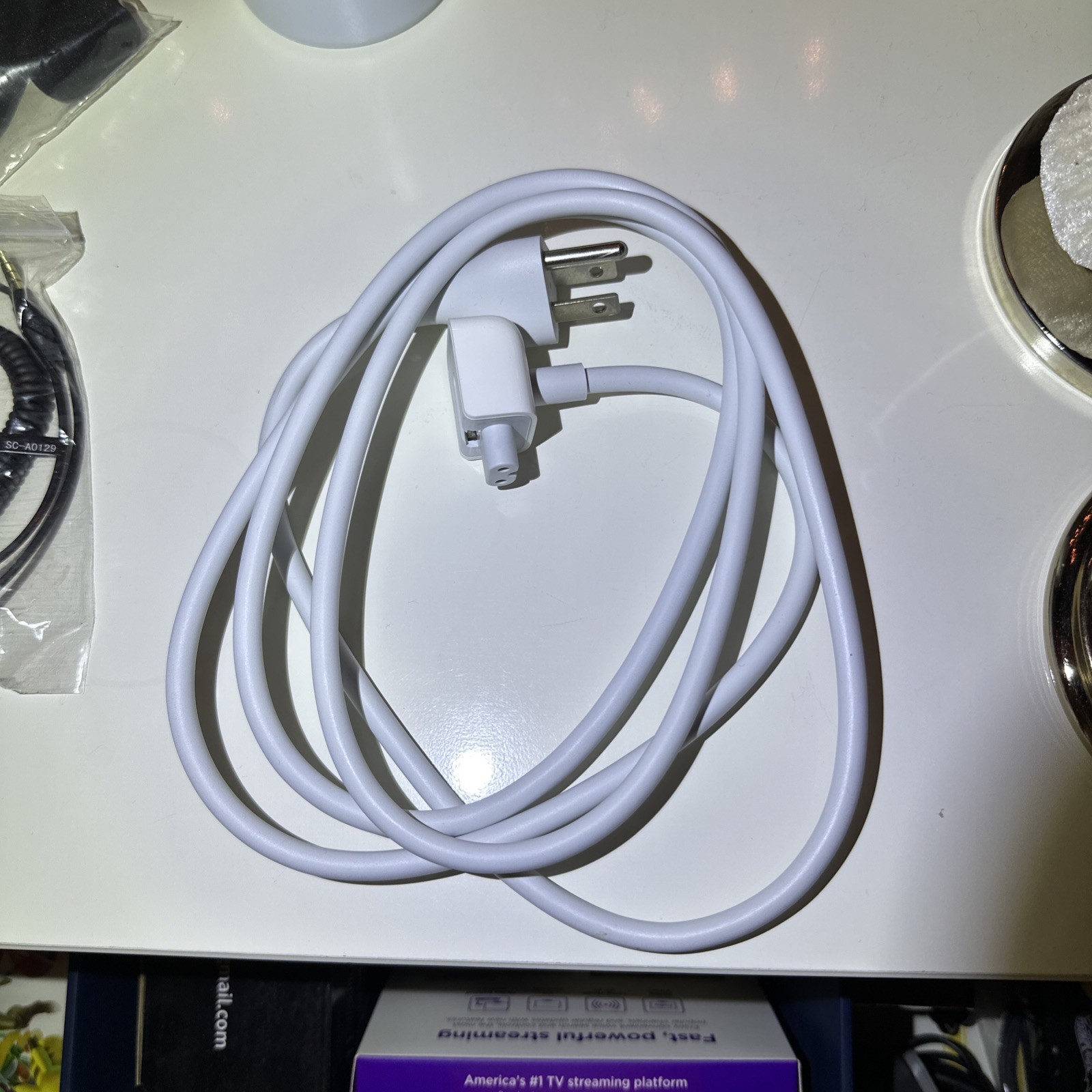 Apple A1 AC Power Adapter Extension Cable 2.5A 125V for MacBook Charger - White