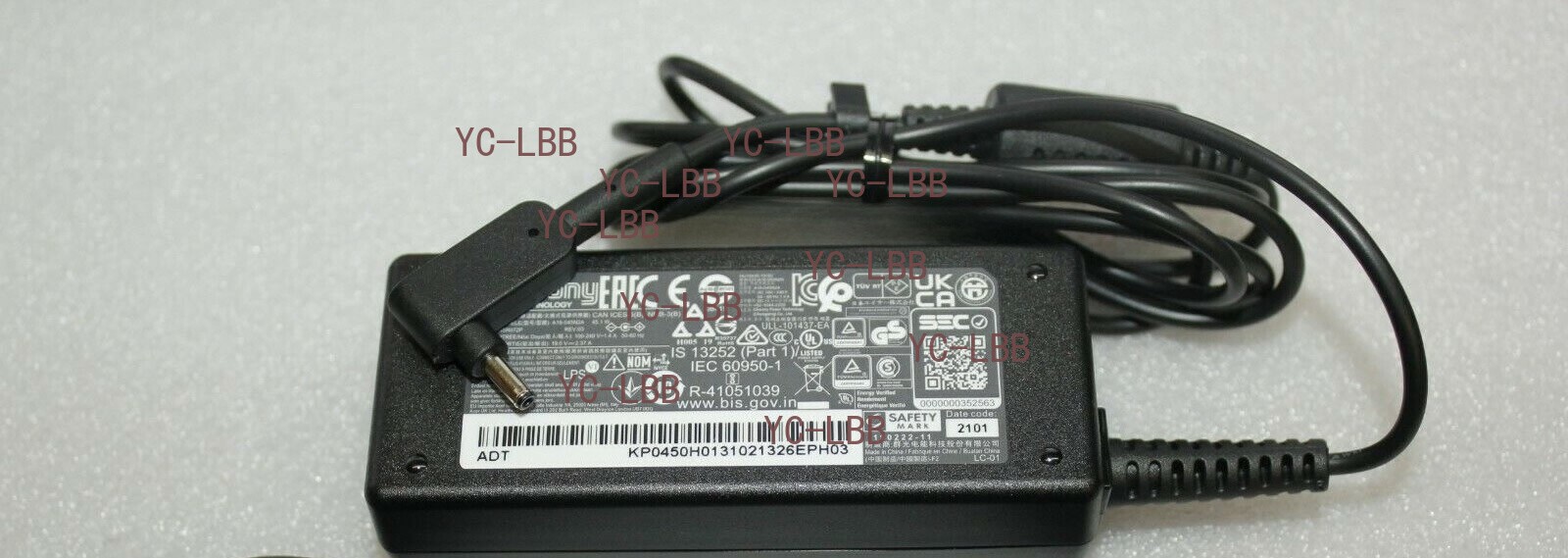New Original Acer KP.0450H.013 45W 19V 2.37A 3.0mmx1.1mm AC Adapter Cord/Charger