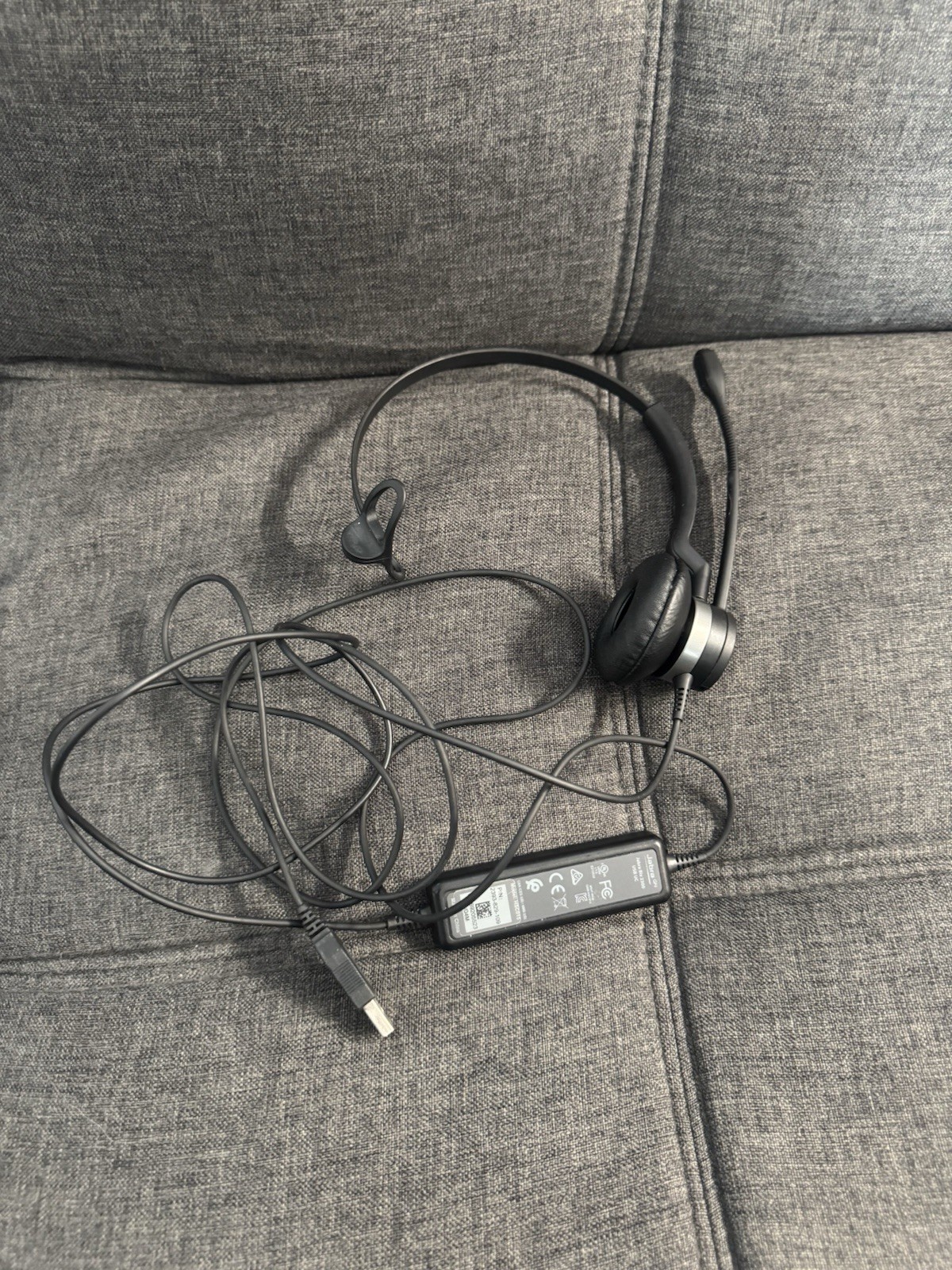 Jabra BIZ 2300 USB Wired Mono Office Headset 2393-829-109