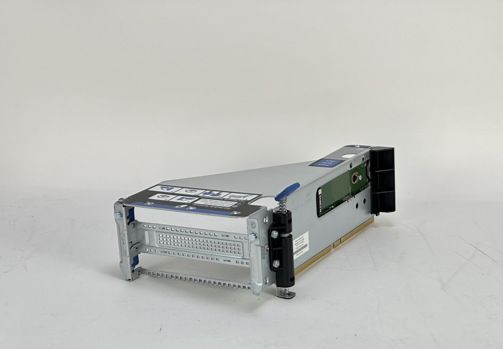 HPE 877946-001 ProLiant DL3xx Gen10 M.2 SSD x8/x16/x8 Primary/Secondary Riser