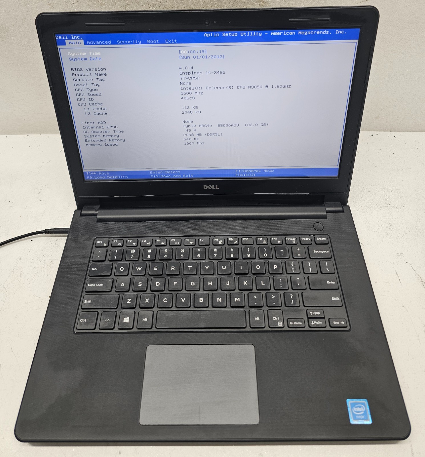 Dell Inspiron 14 3452 Laptop Intel Celeron N3050 2GB Ram 32GB EMMC NO OS (FL)