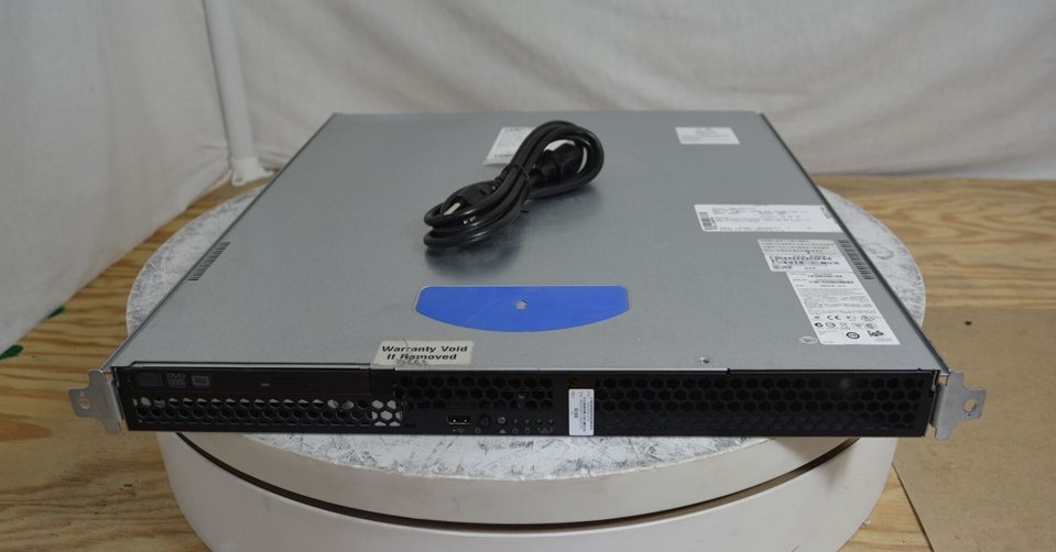 EMC 090-000-215 VPlex Management Server Intel Core2 Duo E8400 4GB SEE NOTES