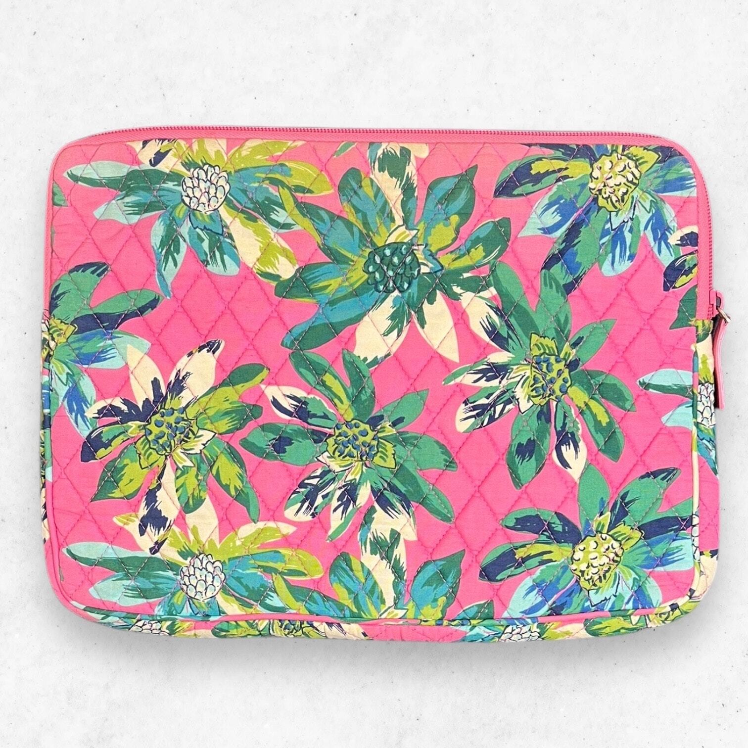Vera Bradley 13x10 Laptop Padded Case Sleeve Zip Around Tropical Paradise