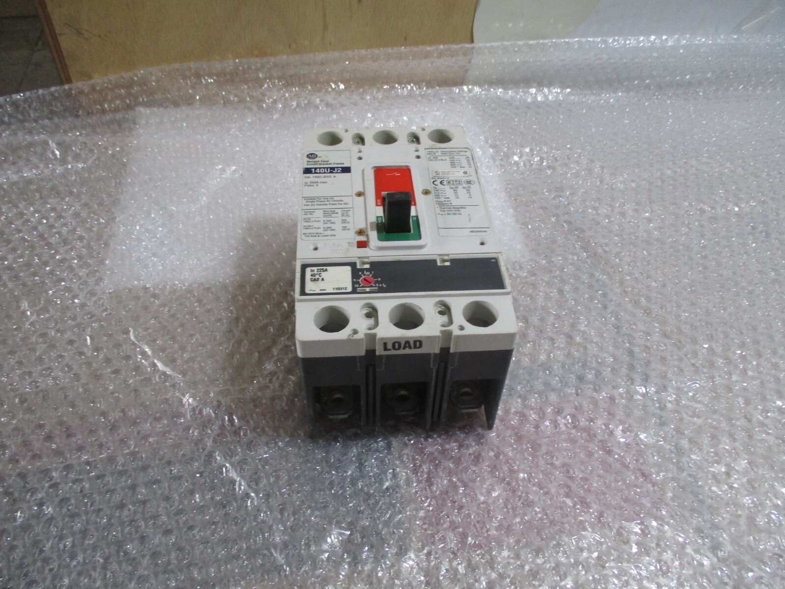 Allen-Bradley 140U-J2 250A 3P 140U-J2X3 Circuit Breaker