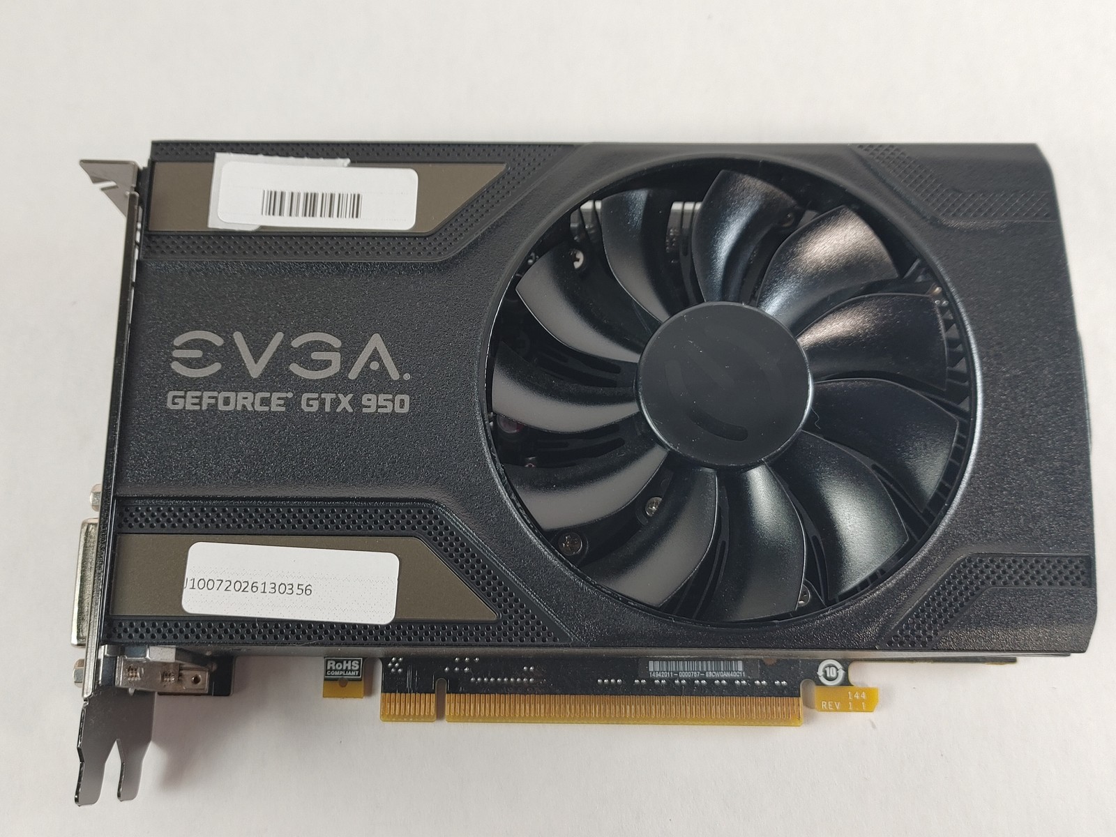 EVGA NVIDIA GeForce GTX 950 GAMING 2 GB GDDR5 PCI Express 3.0 x16 Video Card
