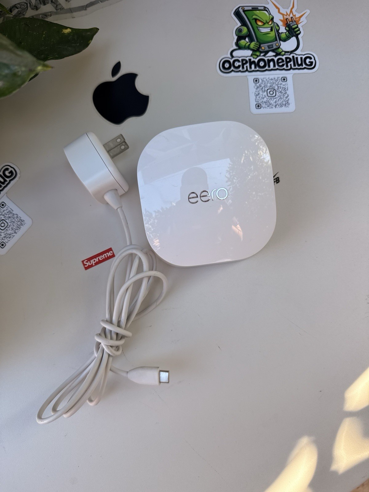 Amazon EERO 6 AX1800 Dual-Band Wi-Fi 6 Mesh Extender - Q010001 - TESTED