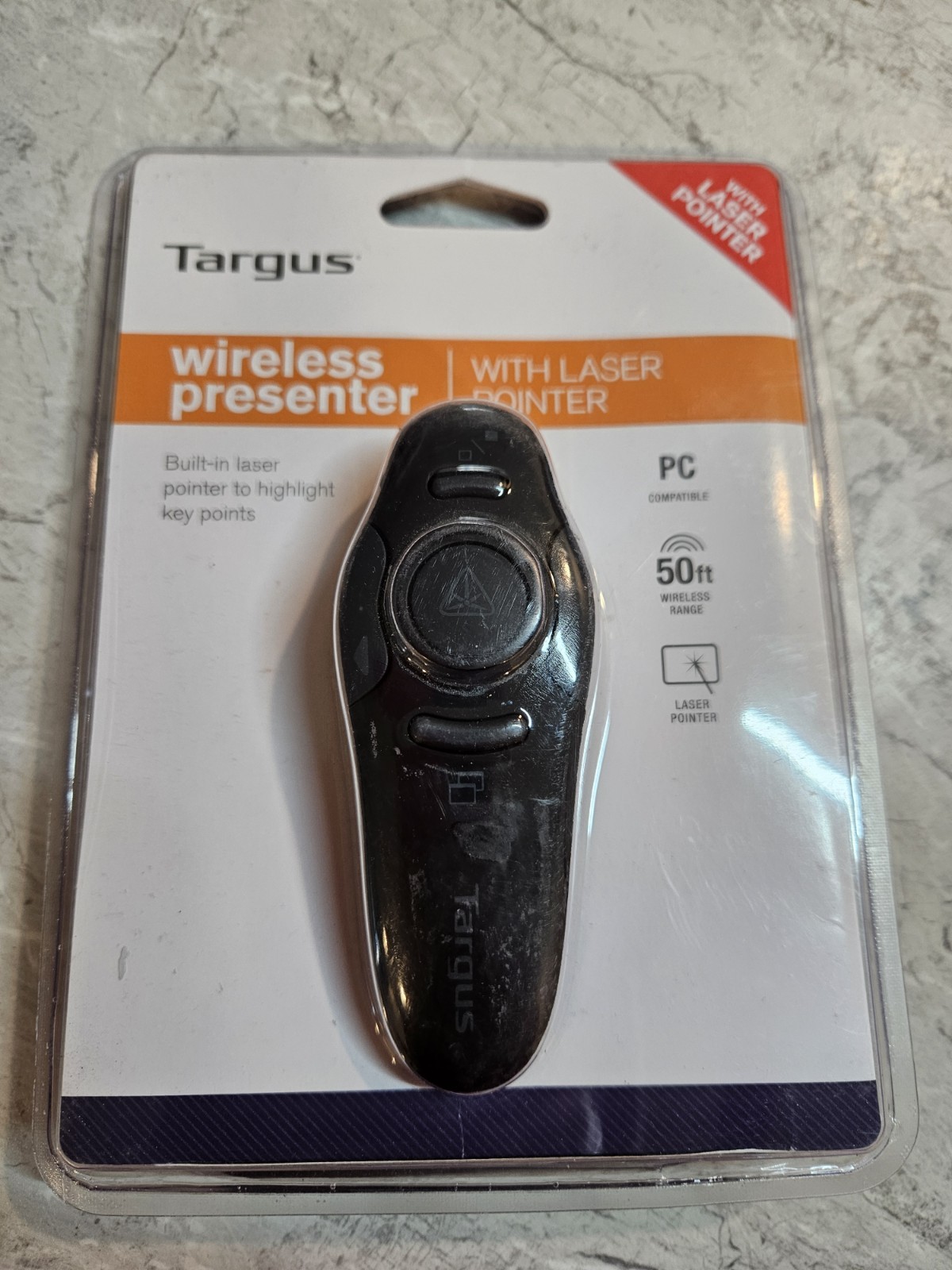 Targus AMP16US Wireless Presenter w/ Laser Pointer, Black, 5-10m Range