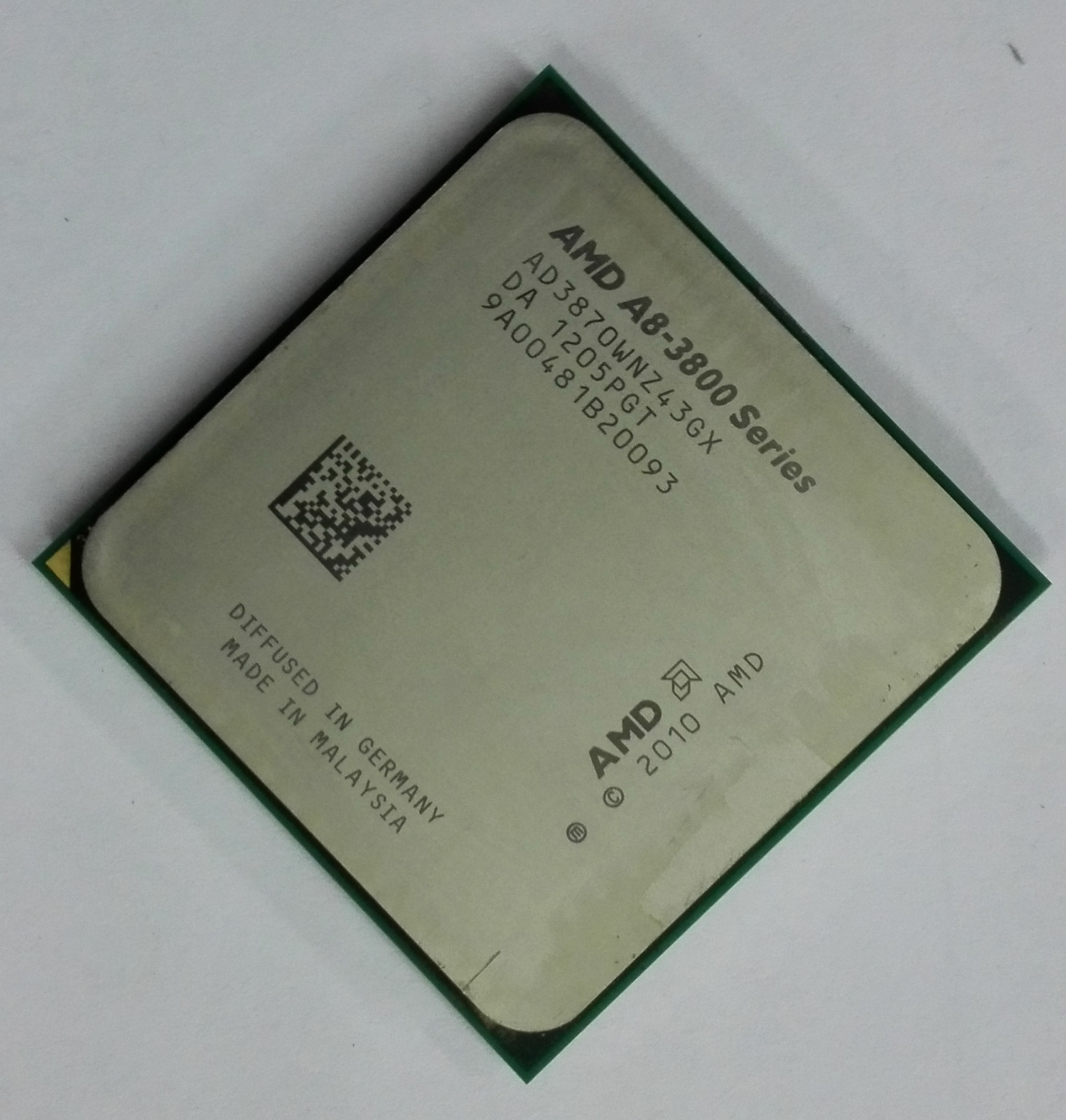 AMD  A8-3870K Desktop CPU APU AD3870WNZ43GX Socket FM1 3.0G Unlocked