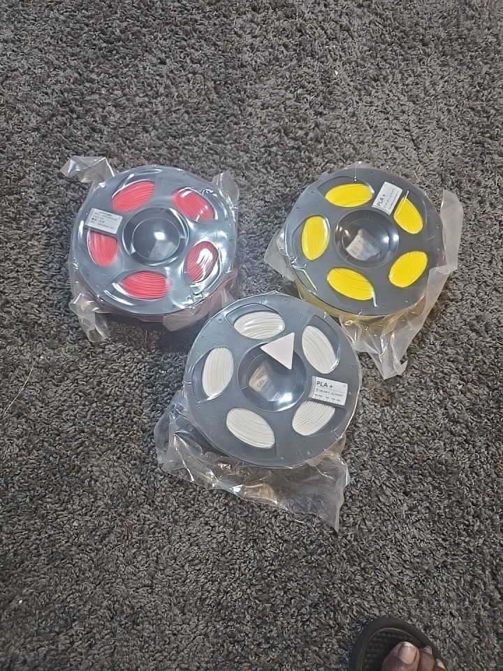 3 Brand New Anycubic 1.75 White/Yellow/Red