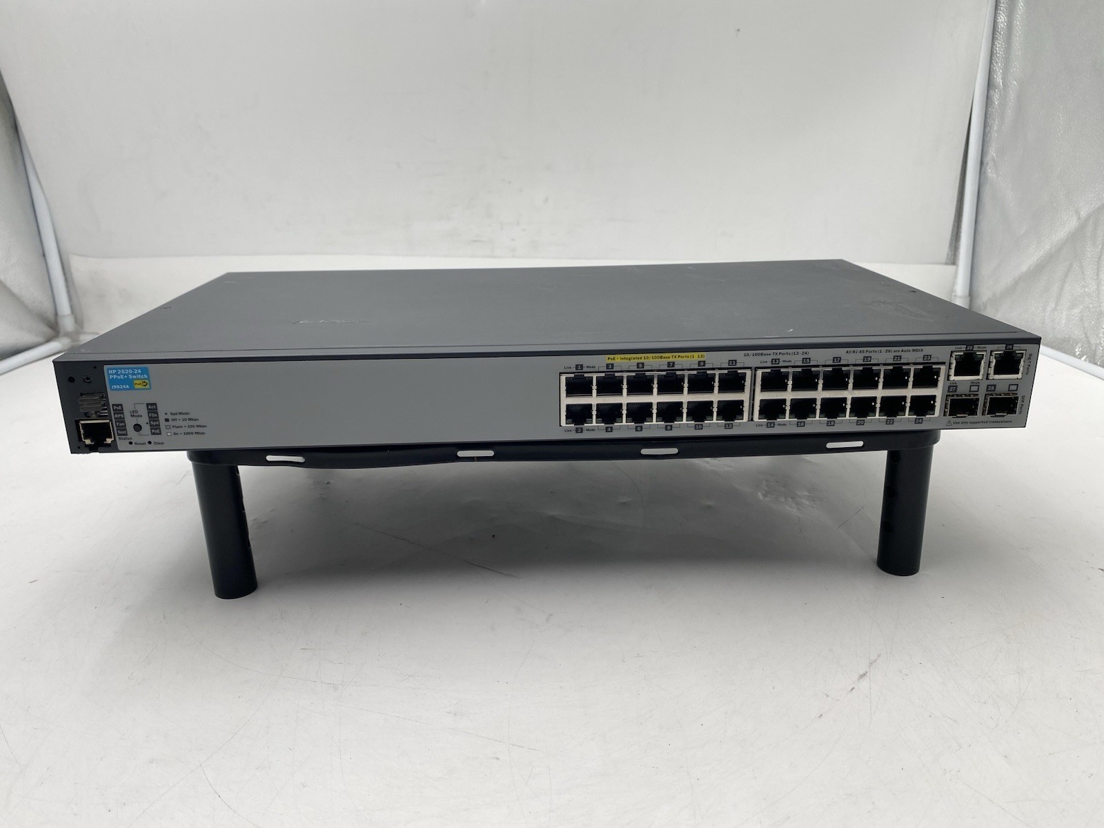 HP J9624A E2620-24 Ethernet Switch 24-Port 10/100/1000 Managed Network Switch