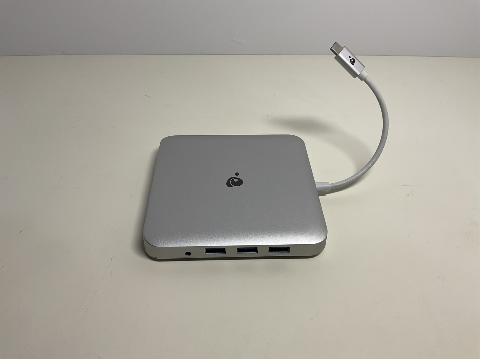 IOGEAR GUD3C03 Compact USB-C Docking Station w/ Power Delivery Pass-Thru