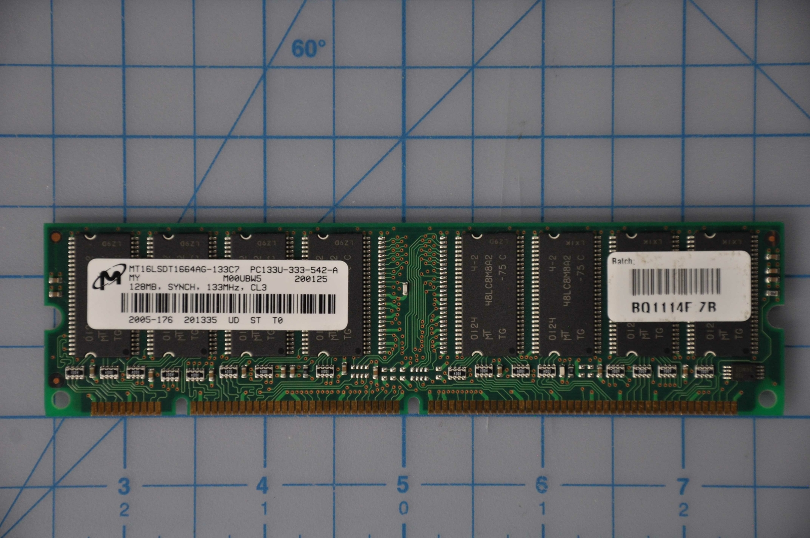 Micron 128MB DS 64 3.3V Gold DIMM, MT16LSDT1664AG-133C7