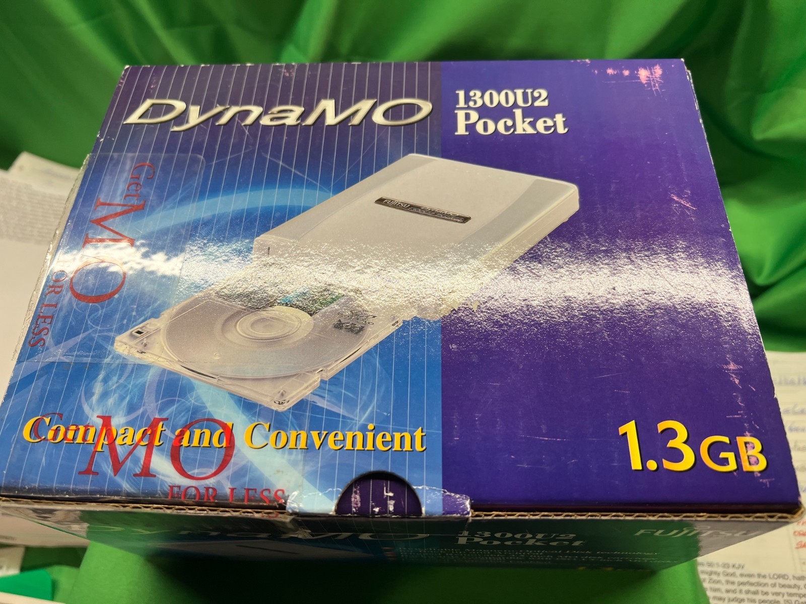 Fujitsu DynaMO 1300U2 Pocket NEW DMO13PT2S External MO Drive 1.3GB NEW