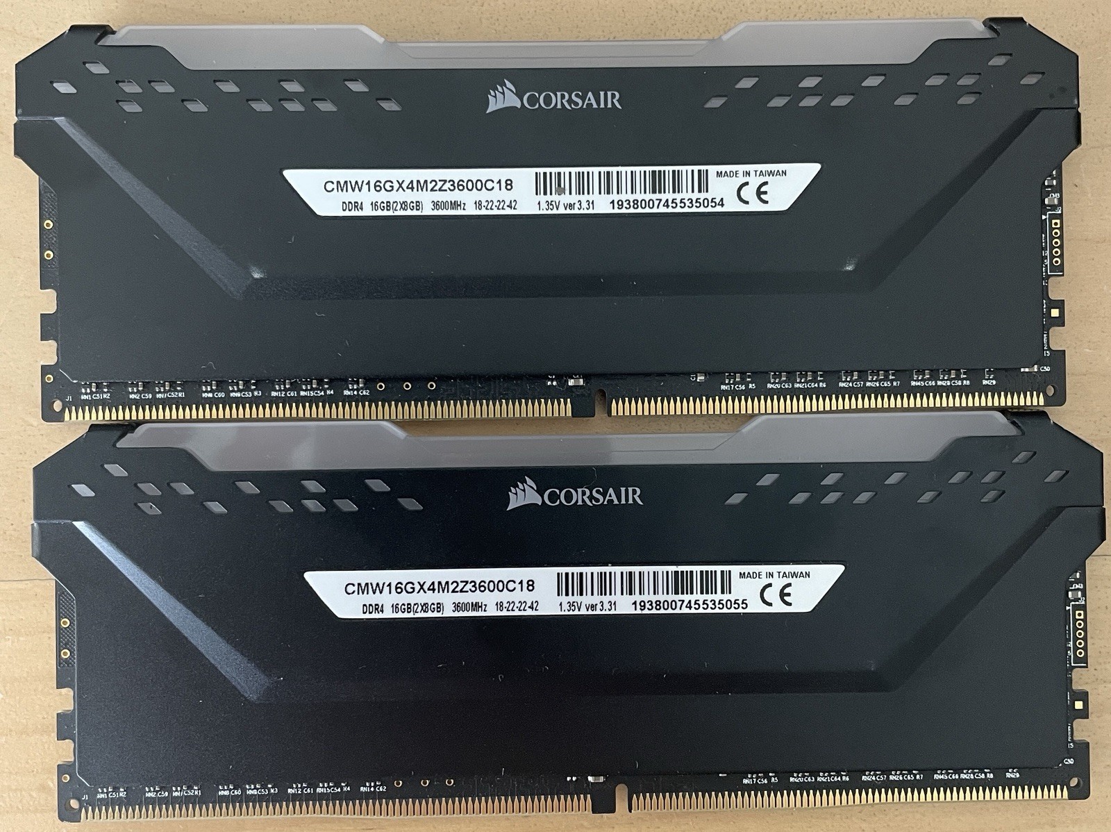 Corsair Vengeance RGB Pro 16GB (2x8GB) RAM DDR4 3600MHz CMW16GX4M2Z3600C18