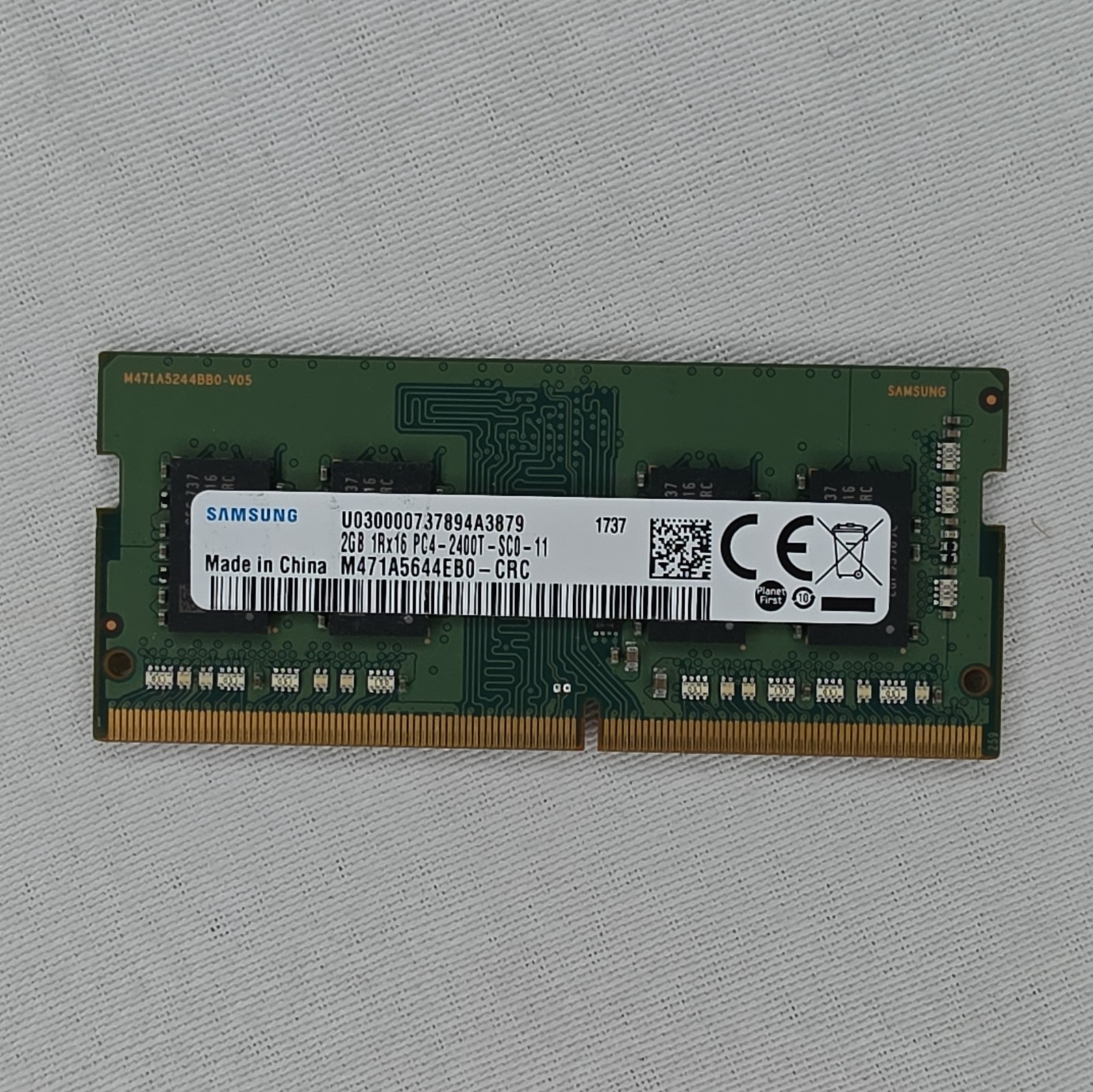 Samsung 2GB DDR4 SO-DIMM PC4-2400T 260-Pin Non-ECC RAM M471A5644EB0-CRC