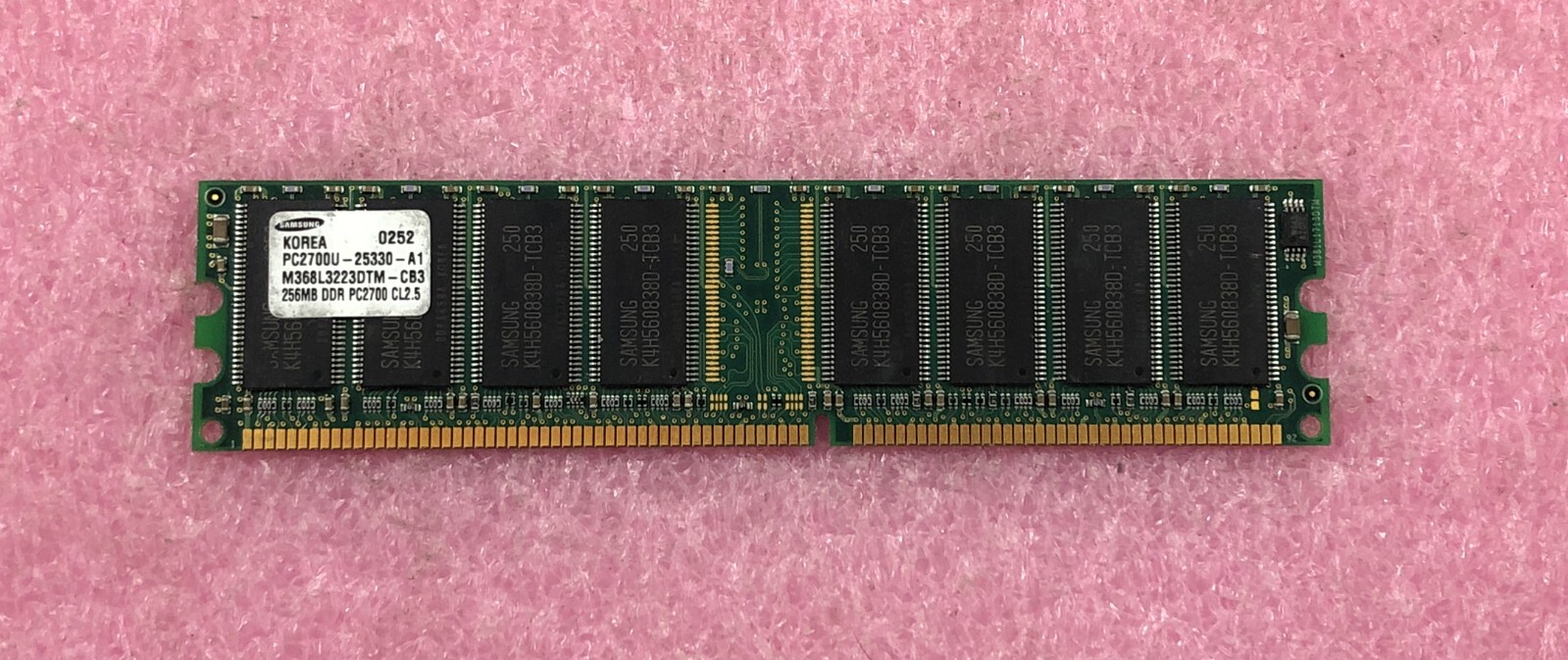 1 X 256MB SAMSUNG PC-2700 DDR-333 NON-ECC MEMORY RAM M368L3223DTM-CB3